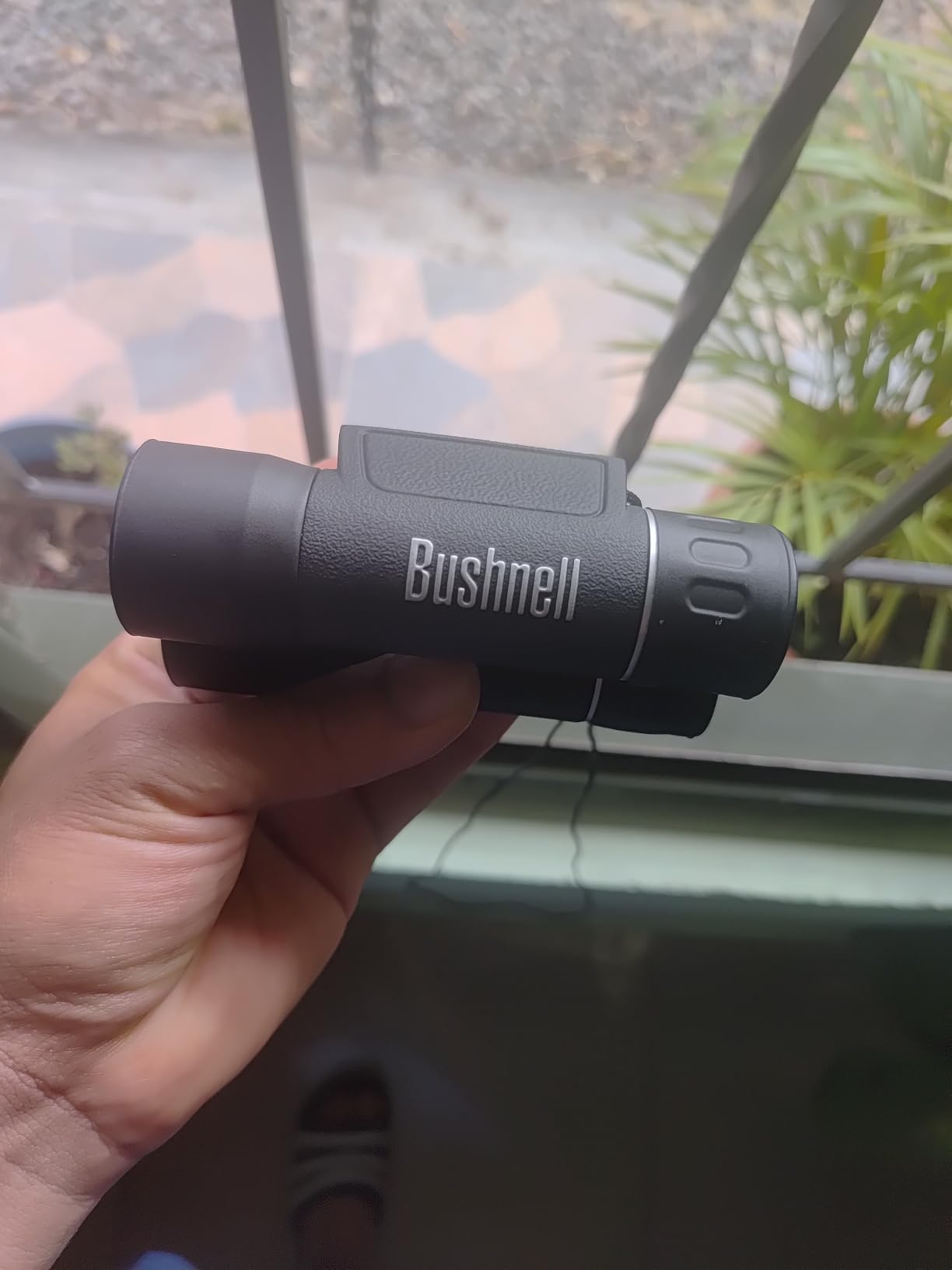 Bushnell 132516 Powerview 10x25 Compact Folding Roof Prism Binocular (Black) customer photo 1