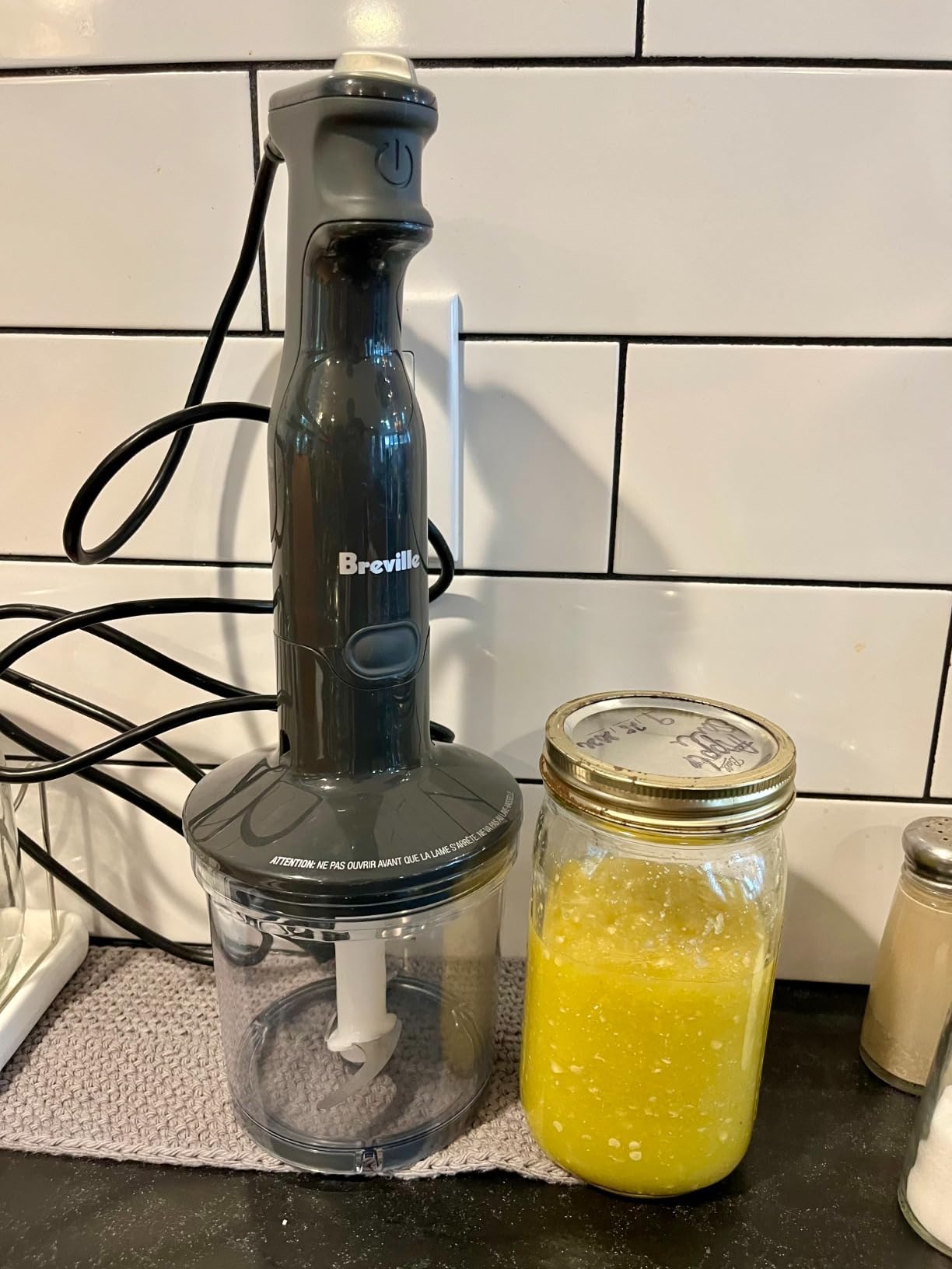 Breville BSB510XL Control Grip Immersion Blender, Brushed Stainless Steel | 15-Speed 280W Handheld Blender | Includes Whisk, Chopper and 42 oz Jug customer photo 2