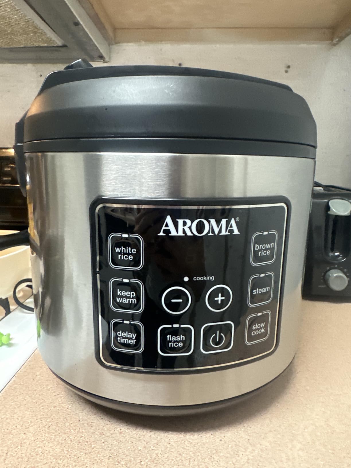 Aroma Housewares 20 Cup Cooked (10 cup uncooked) Digital Rice Cooker, Slow Cooker, Food Steamer, SS Exterior (ARC-150SB) customer photo 1