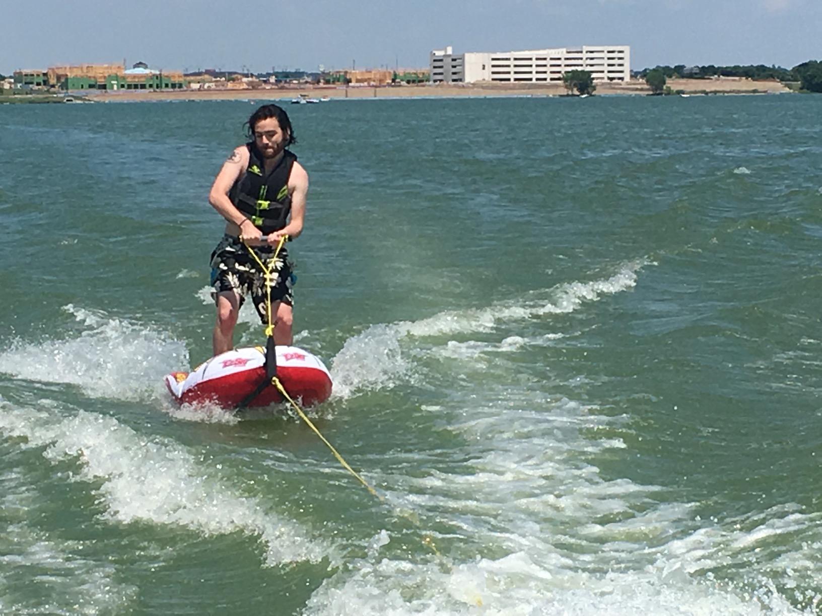 AIRHEAD Inflatable EZ Water Ski Trainer Designed for Kids & Adults customer photo 1