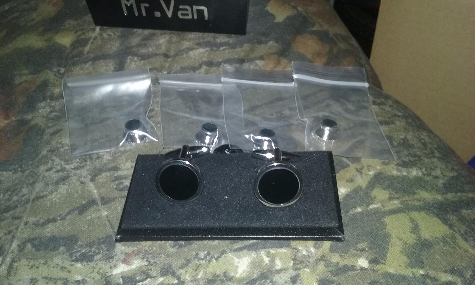 Men's Black Onyx Cufflink & Tuxedo Shirt Stud Set with Elegant Gift Box customer photo 2