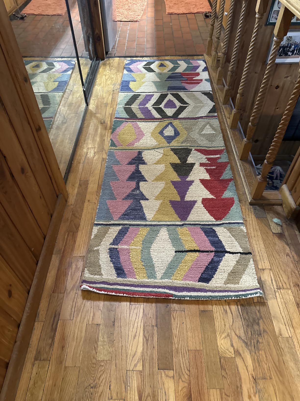 nuLOOM Ofelia Handmade, Multicolor/Black, 5' x 8', Geometric, Wool, Soft and Cozy, High Traffic, Stain Resistant, Easy Clean, Durable Runner for Bedroom, Living Room, Dining, Den, Foyer customer photo 1