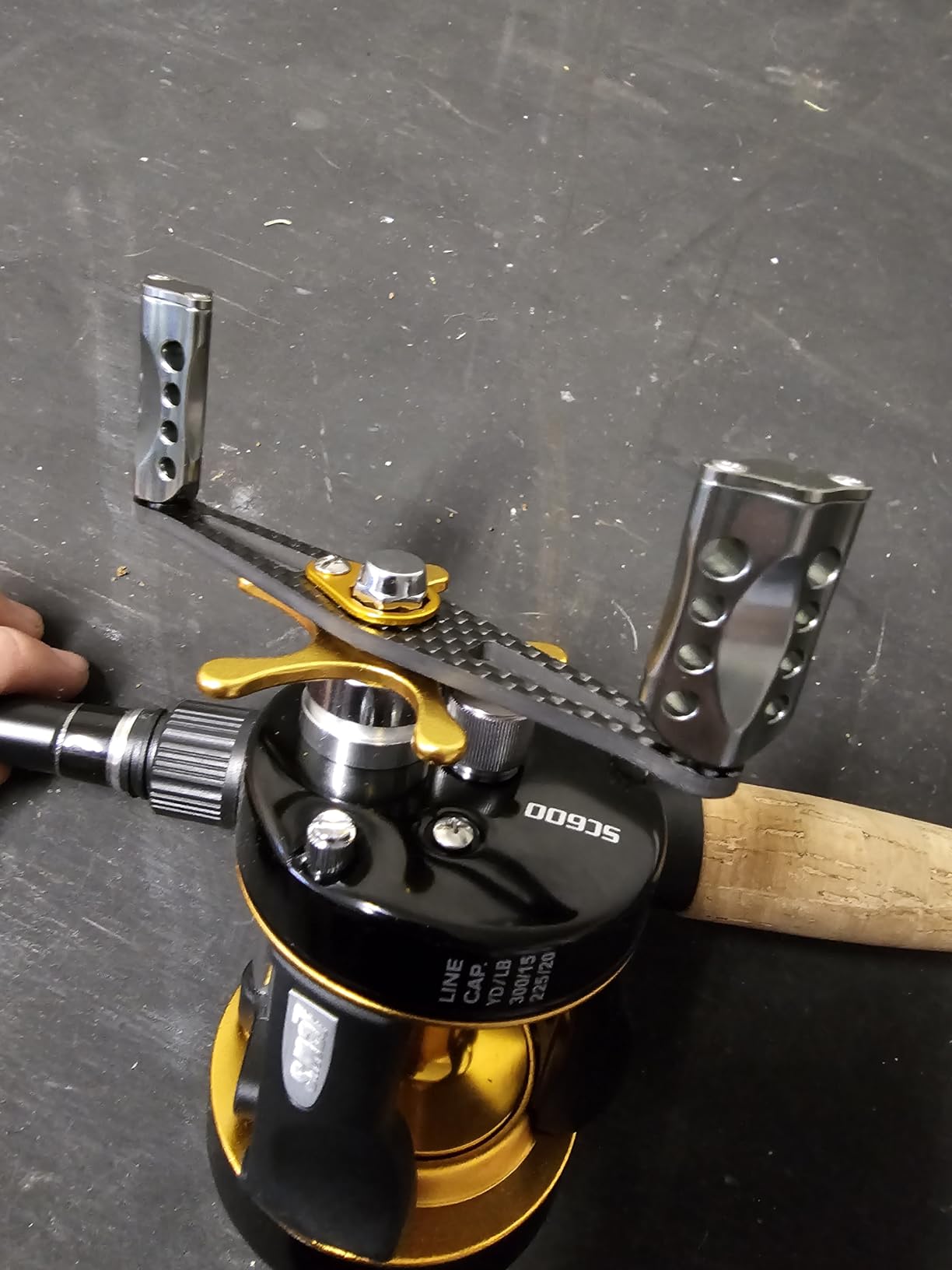 Lew's Speed Cast 5.3:1 Right Hand Casting Reel, Black/Gold customer photo 2
