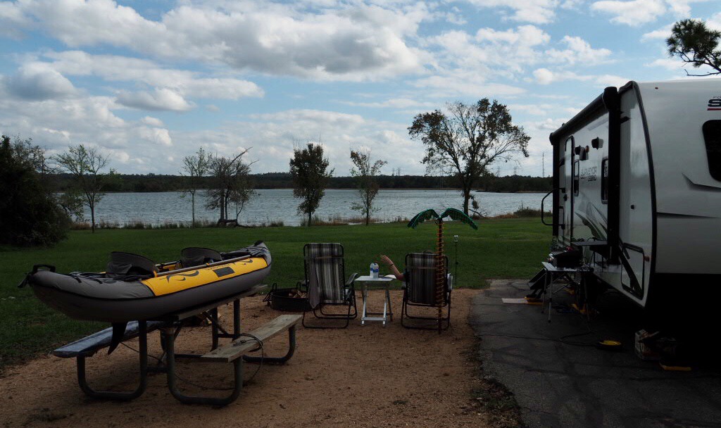 Advanced Elements - Island Voyage 2 Inflatable Kayak - Recreational Convertible Kayak - for 1 or 2 Person - 11 ft - Yellow customer photo 1