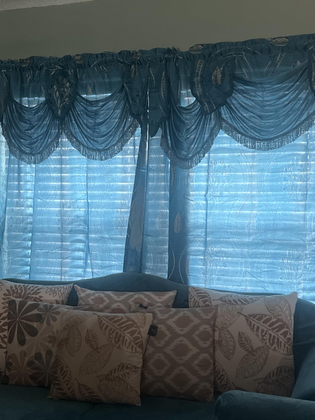 Elegant Comfort Luxurious Beautiful Curtain Panel Set with Attached Valance and Backing 54