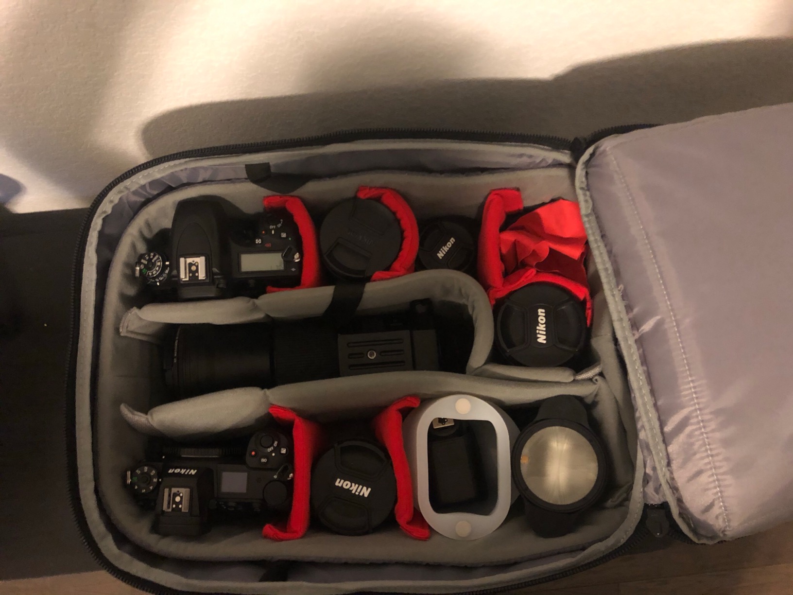 Neewer 2-in-1 Rolling Camera Backpack Trolley Case - Anti-Shock Detachable Padded Compartment, Hidden Pull Bar, Durable, Waterproof for Camera,Tripod,Flash Light,Lens,Laptop for Air Travelling(Black) customer photo 1