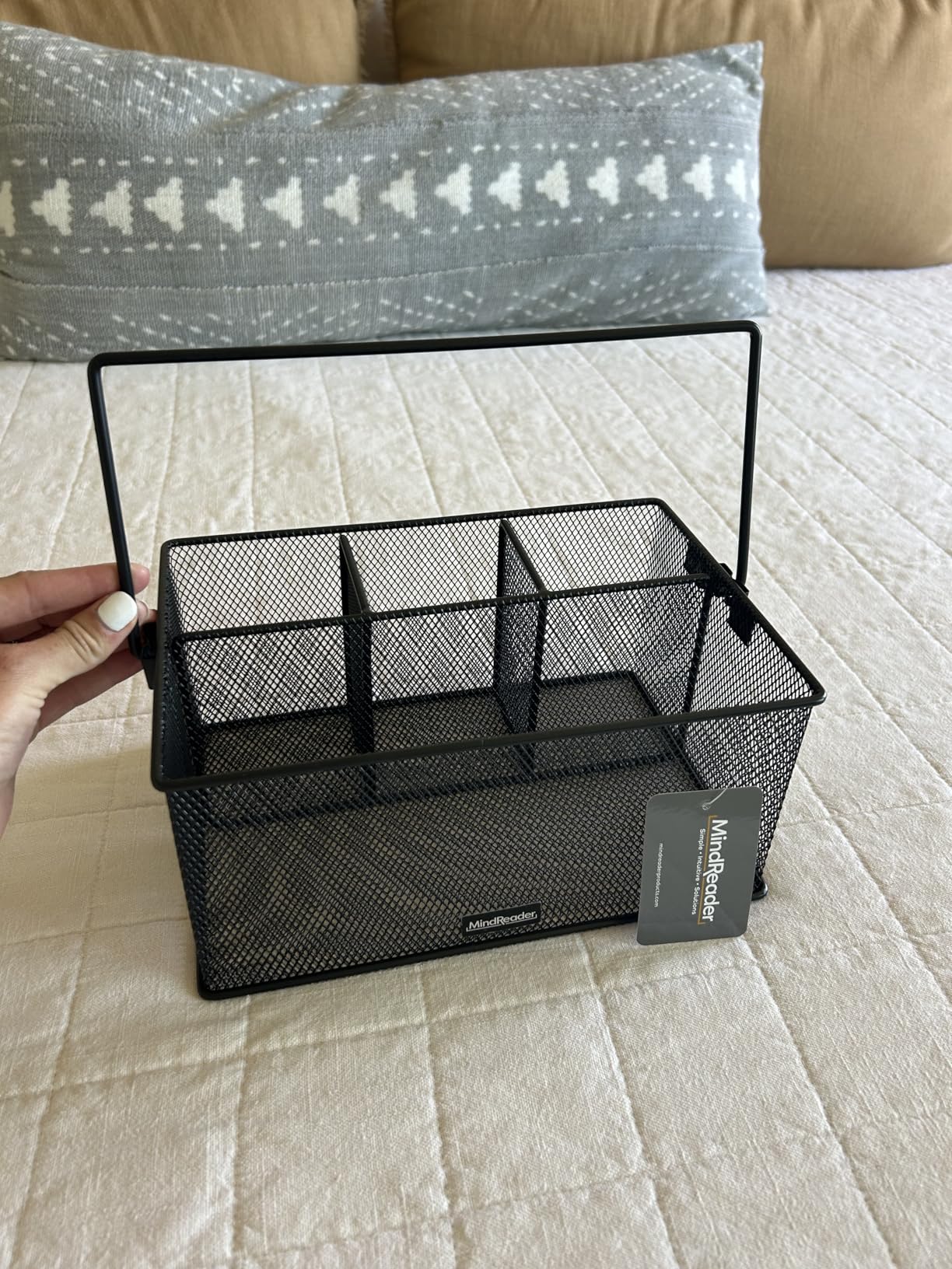 Mind Reader Multi-purpose Storage Caddy with Handle, Desktop Organizer, Cutlery Holder, 4 Compartments, Metal Mesh, Black customer photo 1