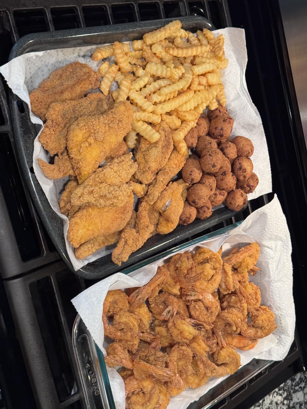 Classic Cuisine Deep Fryer, 4L Electric Oil Fryer, Stainless-Steel Cooker with 3 Baskets, Cool Touch Features, See-Through Lid and Double Odor Filter Technology customer photo 1