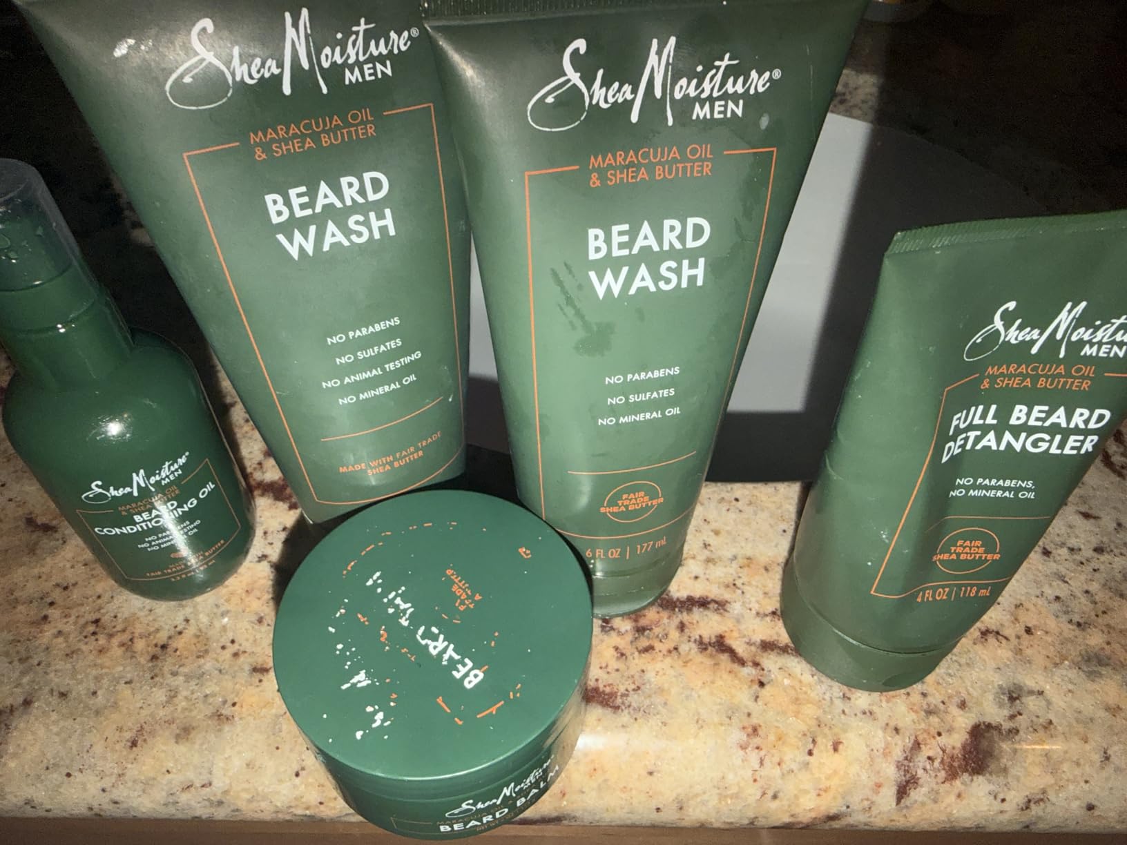 SheaMoisture Beard Kit for Men - Beard Wash, Conditioning Beard Oil, Full Beard Detangler + Beard Balm with Shea Butter & Maracuja Oil, Gifts for Men (4 Piece Set) customer photo 1