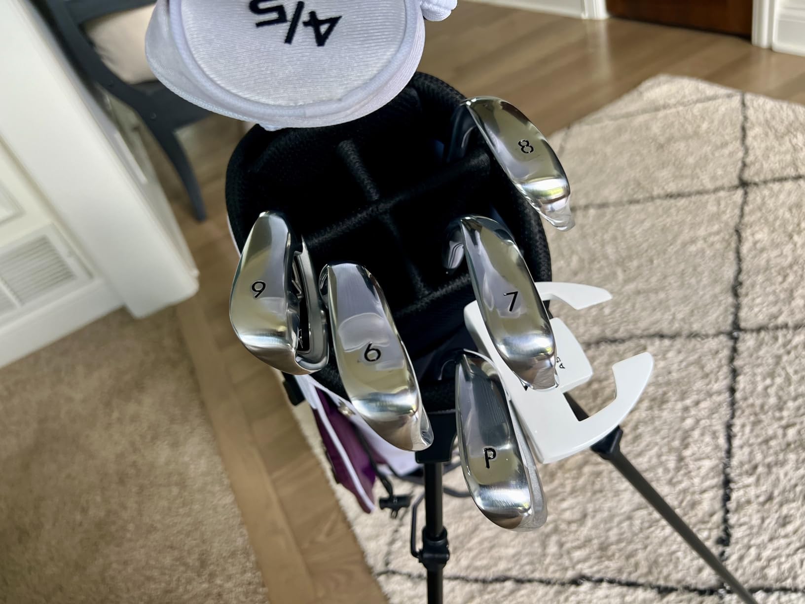 Aspire X1 Womens Golf Clubs Full Set - Driver, Fairway, Hybrid, 6-PW Irons, Putter, Stand Bag & Headcovers - Graphite Shafts - Right Handed customer photo 2