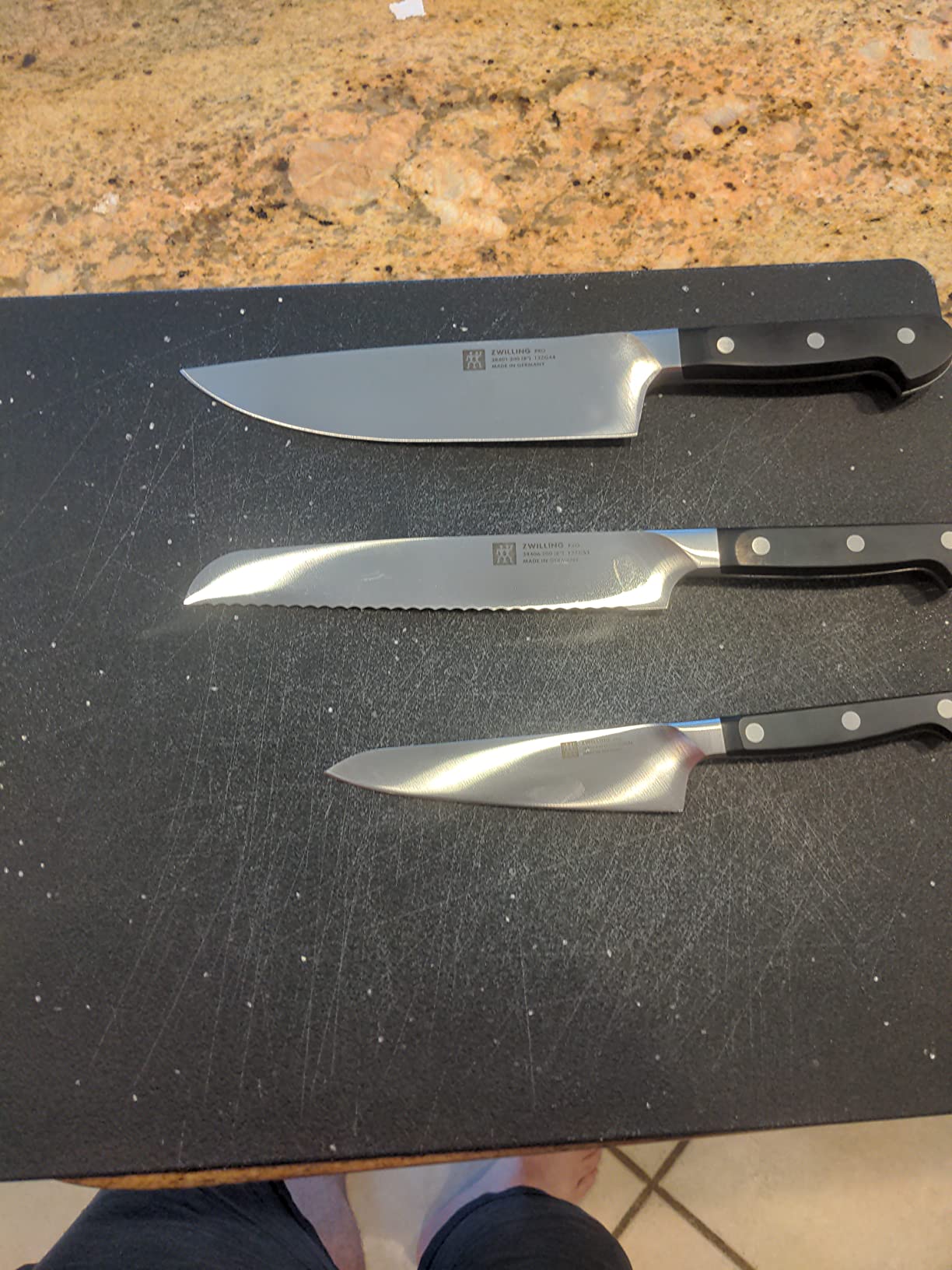 ZWILLING J.A. Henckels 7-pc ZWILLING Pro Knife Block Set, Black/Stainless Steel customer photo 1