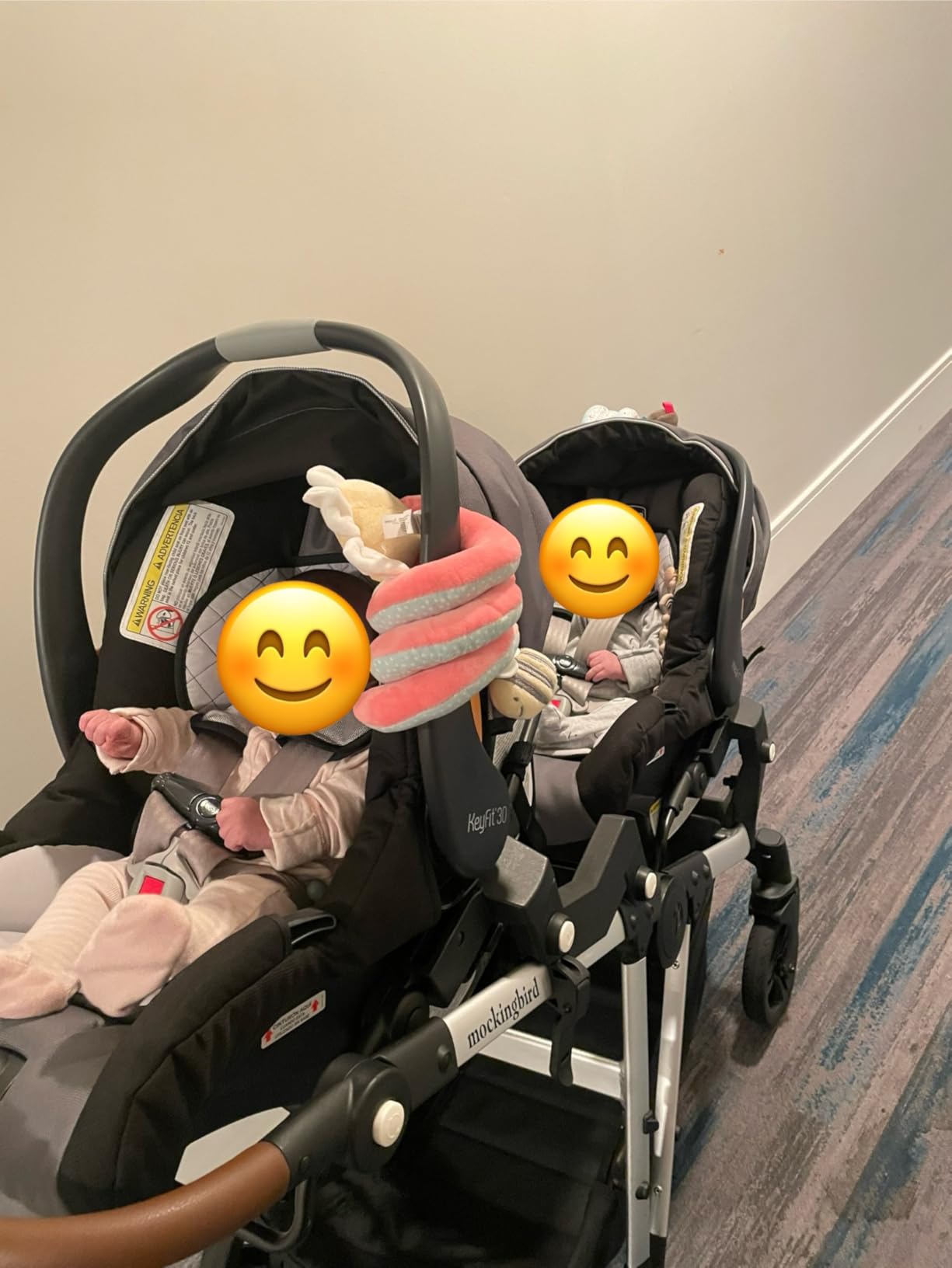 Chicco KeyFit Infant Car Seat and Base, Rear-Facing, 4-30 lbs | Encore color, infant car seat insert for newborns included, 5-point harness customer photo 2