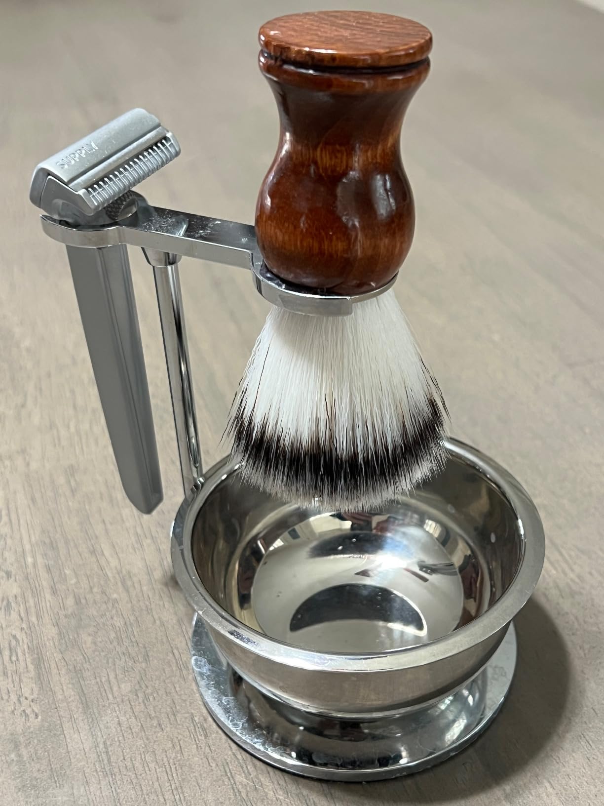 Deluxe Stainless Shave Razor Stand + Shaving Soap Bowl with Shaving Brush, Compatible with Gillette Fusion, Double Edge Safety Razor, Cartridge Razor customer photo 1