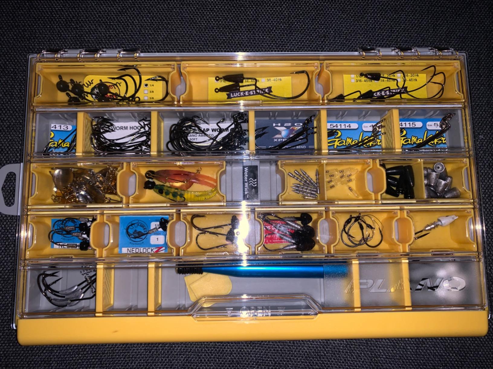 Plano EDGE Premium Terminal Tackle Utility Box, Clear and Yellow, Rust-Resistant Storage, Waterproof Tackle Tray Organizer for Weights, Hooks, and Baits customer photo 2
