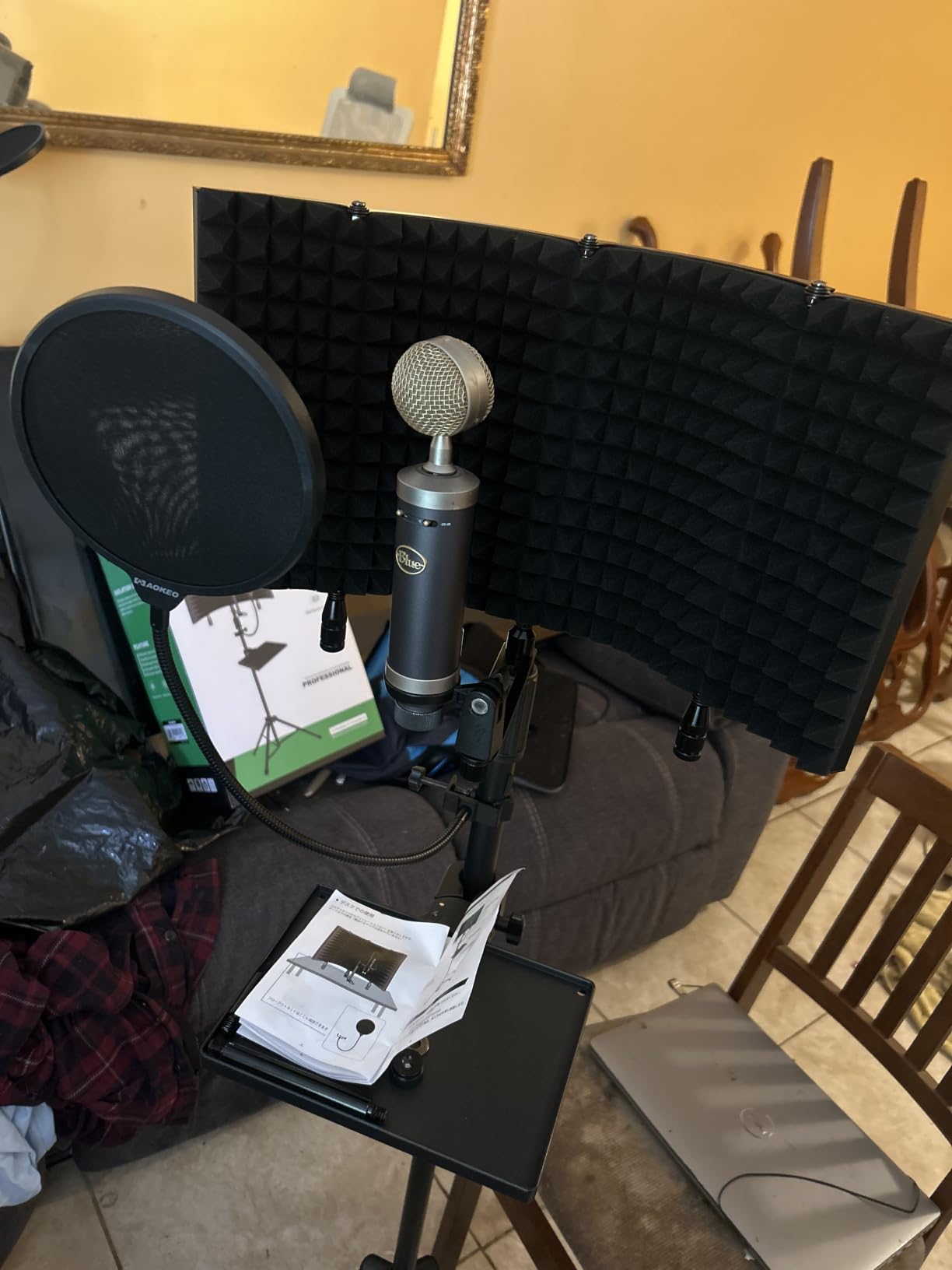 Professional Studio Recording Microphone Isolation Shield, Pop Filter, High density absorbent foam is used to filter vocal. Suitable for Blue Yeti and other condenser microphones (AO-504 With Stand) customer photo 1