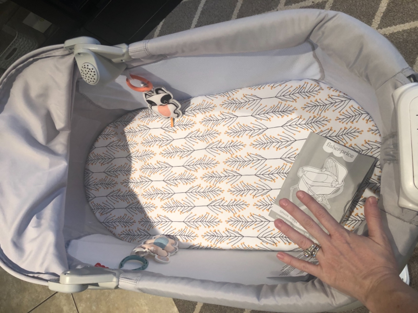Fisher-Price Portable Baby Crib Soothing View Vibe Bassinet with Music Vibrations & Slim Fold for Travel Newborns 0+ Months, Moonlight Forest customer photo 1