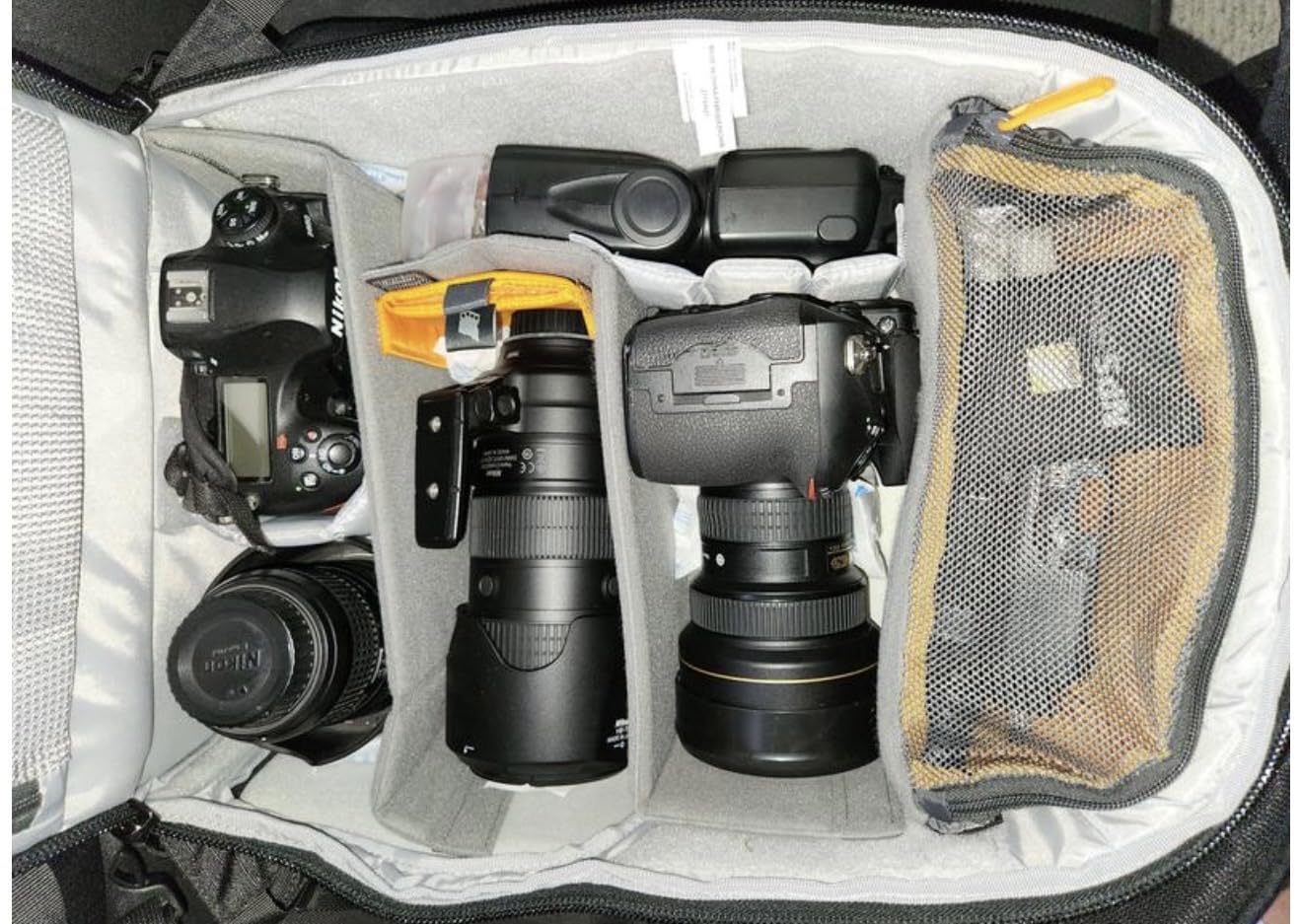 Lowepro Flipside BP 400 AW III Mirrorless and DSLR Camera Backpack - Black - with Rear Access - with Side Access - with Adjustable Dividers - for Mirrorless Like Sony α7 - LP37352-PWW customer photo 1
