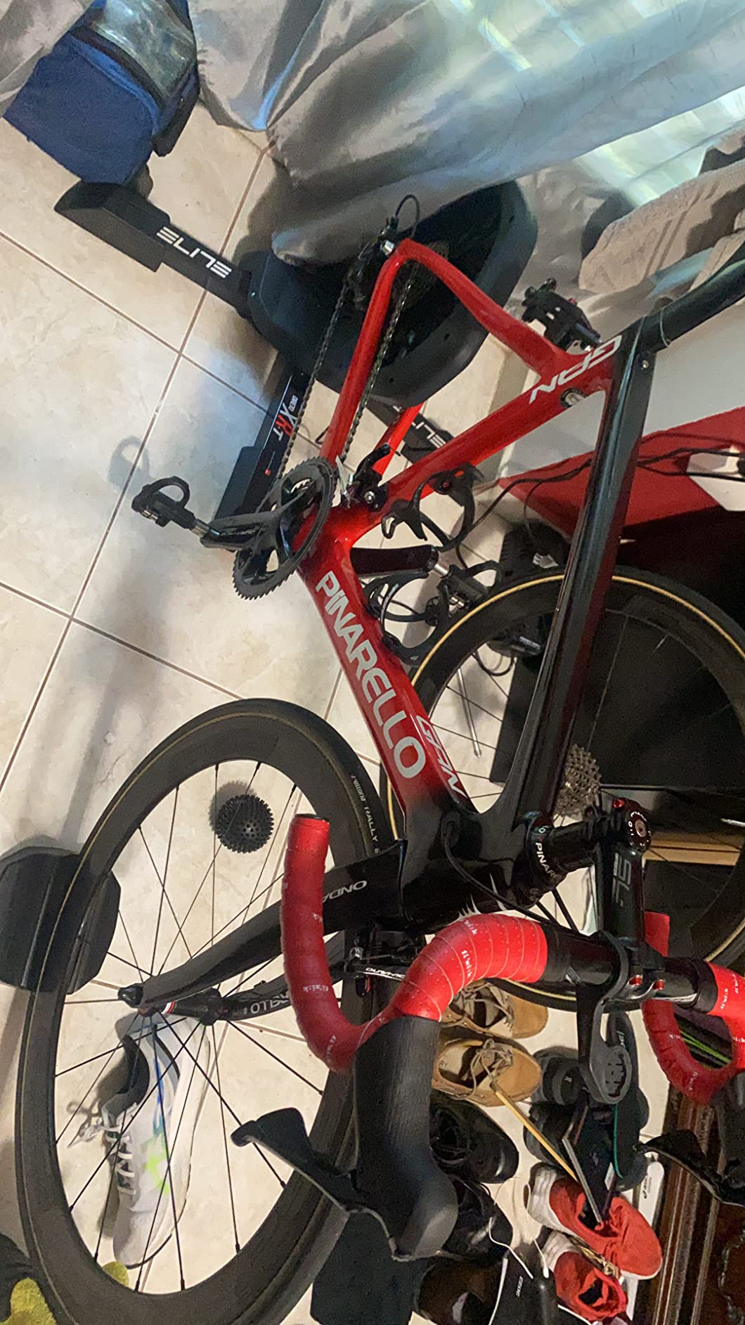 Elite Direto XR Interactive Smart Trainer - Available in Standard or Zwift Cog and Click Bundle - Direct Drive Turbo Trainer for Indoor Cycling customer photo 1