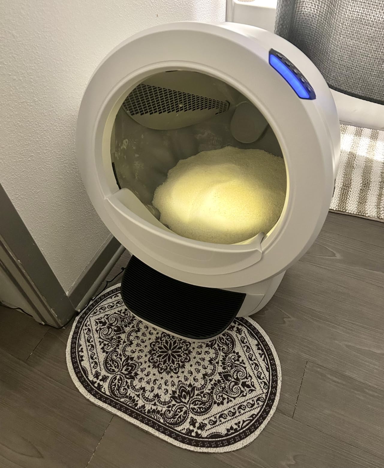 Litter-Robot 4 with Step & Fence, Black - Automatic | Self-Cleaning Cat Litter Box, Helps Reduce Litter Box Odors, Never Scoop Again, Includes 1 Year of WhiskerCare customer photo 1