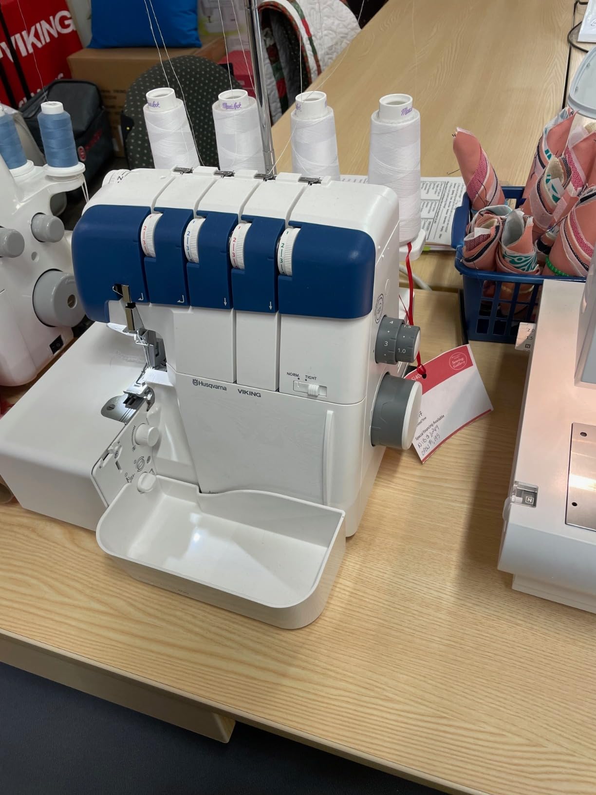 Brother AIR1800 Air Serger Sewing Machine with Jet Air Threading customer photo 1