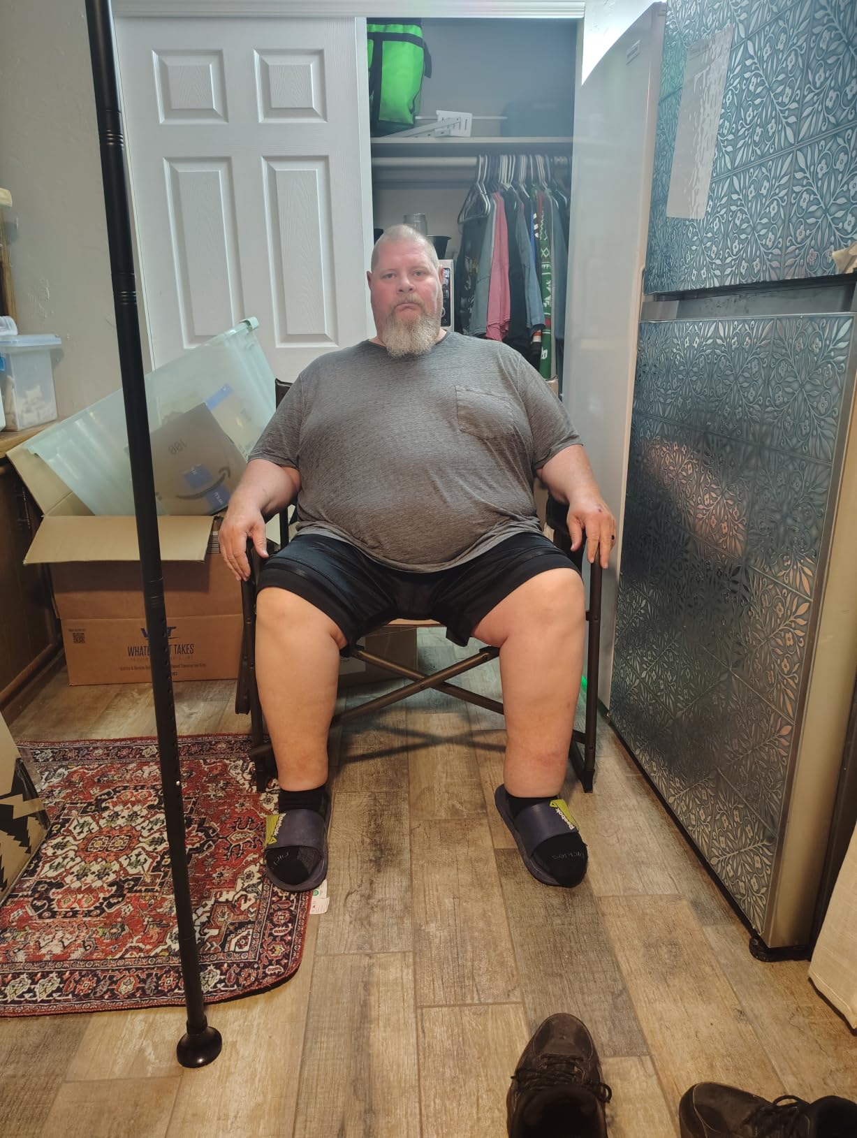 Timber Ridge XXL Upgraded Oversized Directors Chairs with Foldable Side Table, Detachable Side Pocket, Heavy Duty Folding Camping Chair up to 600 Lbs Weight Capacity (Blue) Ideal Gift customer photo 2