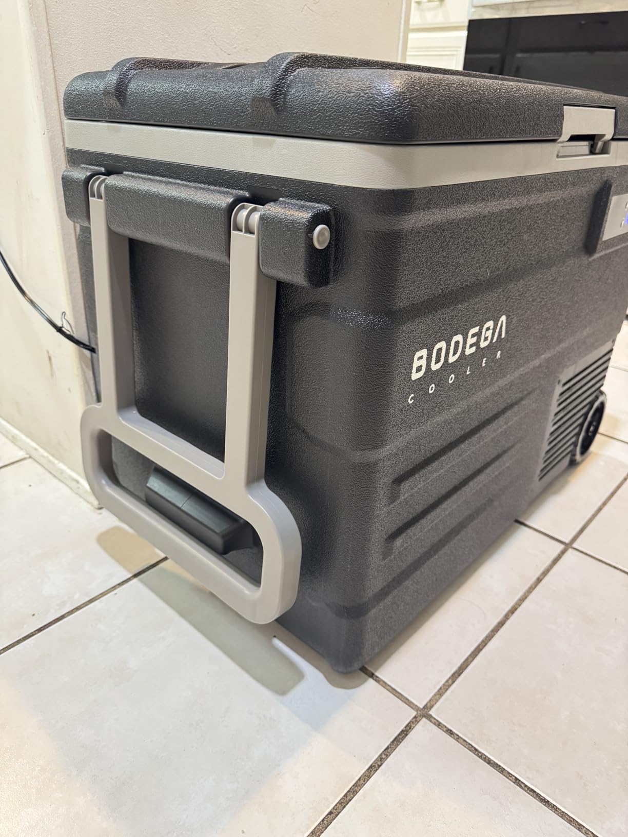 BODEGACOOLER 12 Volt Car Refrigerator,80 Quarts Portable Fridge,75L RV Freezer Single Zone,with APP Control,-4℉-68℉ Car Cooler,12/24V DC & 100-240V AC for Travel, Camping,Outdoor,Truck,SUV customer photo 2