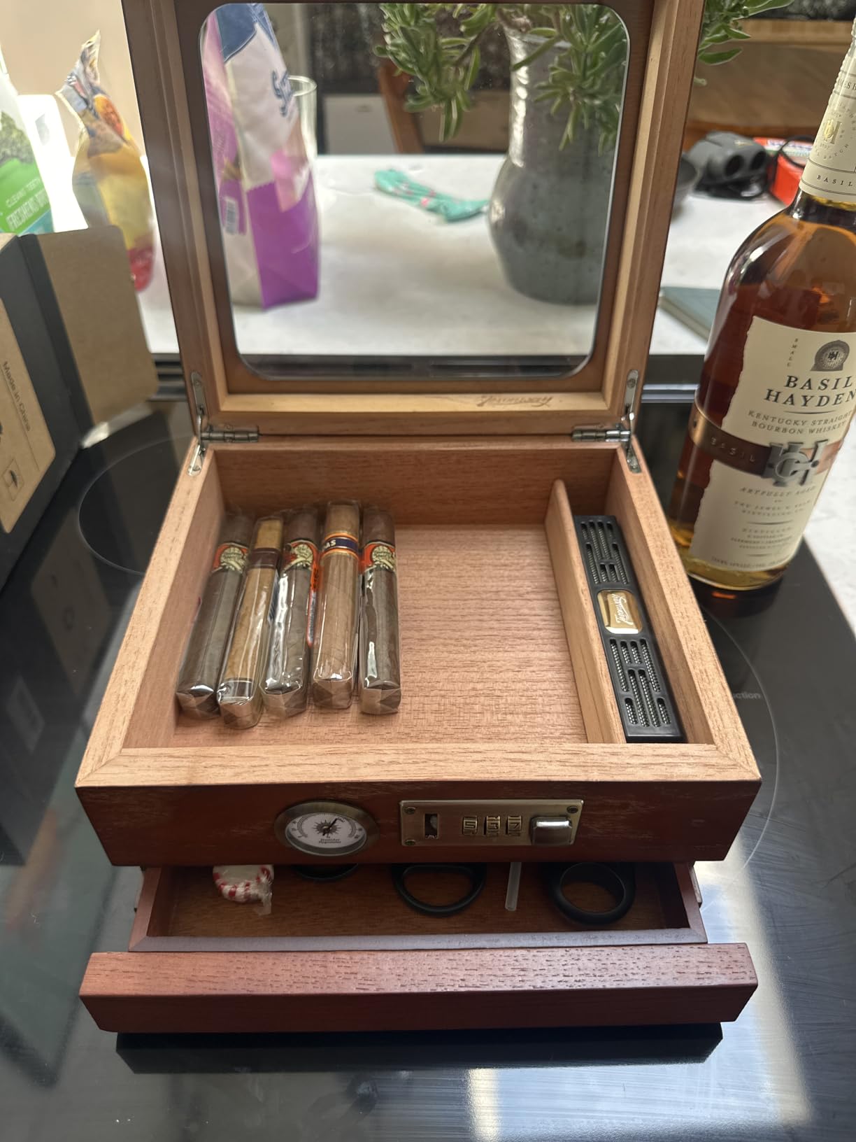 Tesonway Cigar Humidor, Cedar Wood Humidor Cigar Box, Glass Top Desktop Humidor with Front Hygrometer, Humidifier, Divider, Accessories Drawer and Combination Lock, Cigar Gifts for Men (Black) customer photo 2