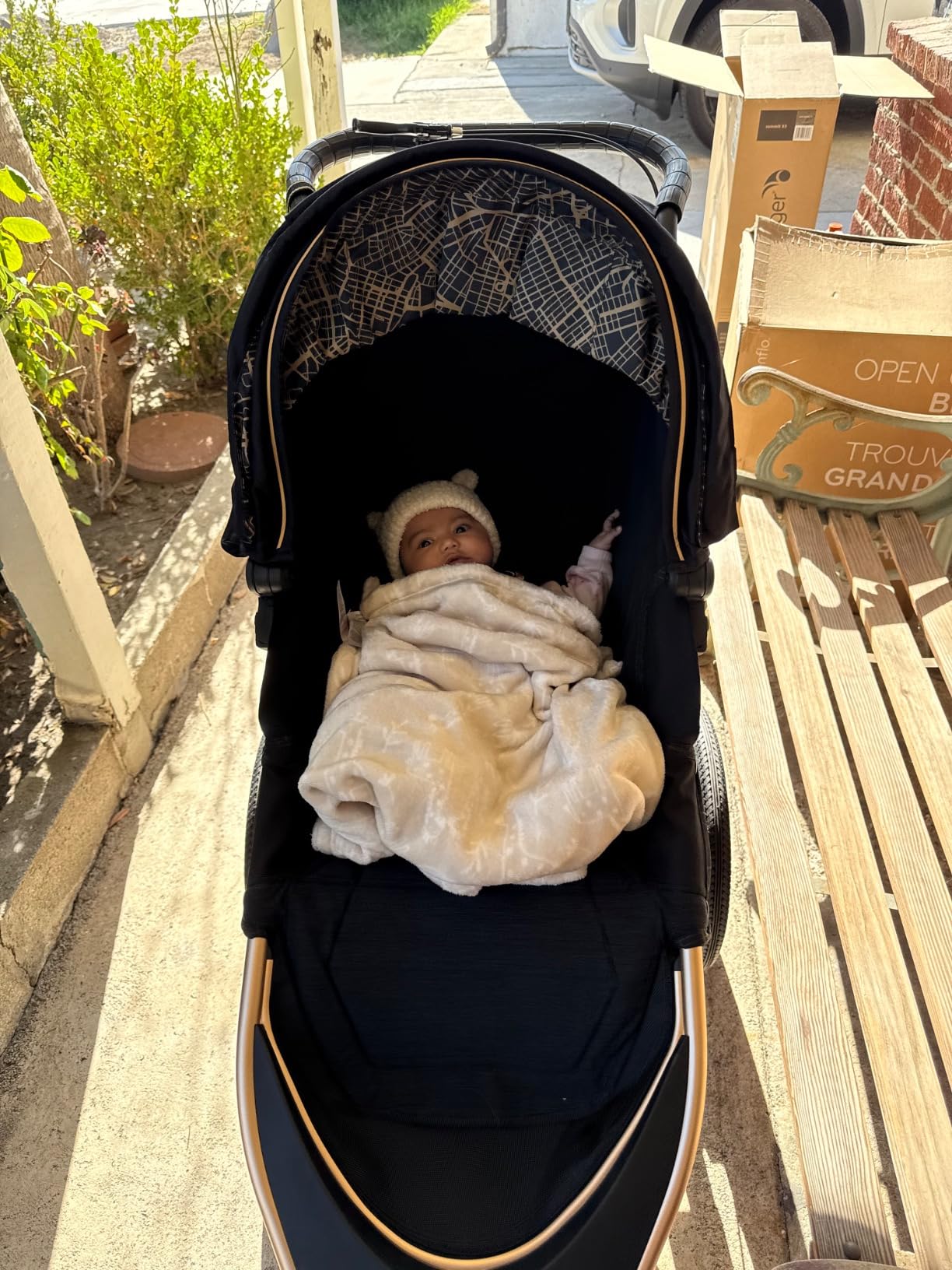 Baby Jogger Summit X3 3-Wheel Jogging Stroller with Hand Brake, Midnight Black customer photo 1
