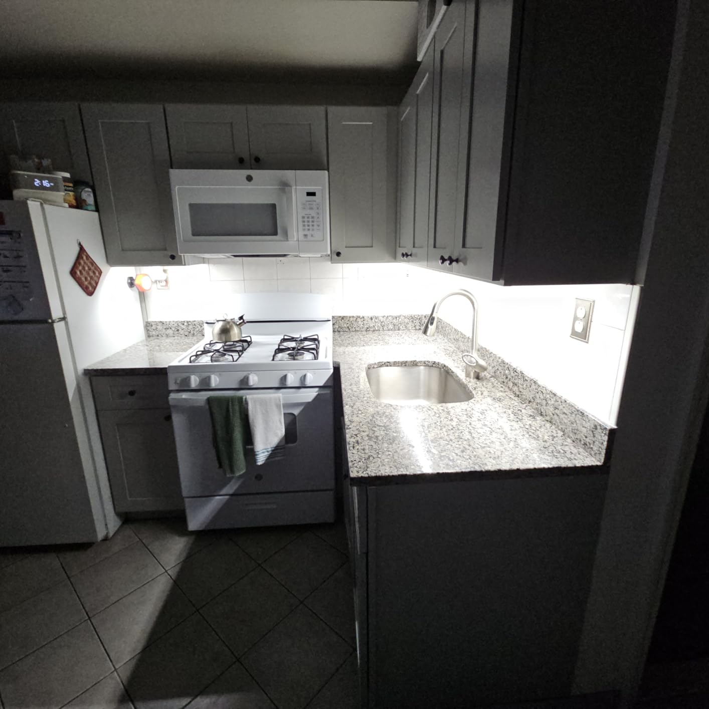 Under Cabinet Lights Plug in, 6 Lights with Adapter Dimmer, 5000K, 6x12 Inches LED Light Strips, Super Bright Dimmable Linkable for Kitchen Counter Above Cabinets Shelf Workbench Desk Closet customer photo 2