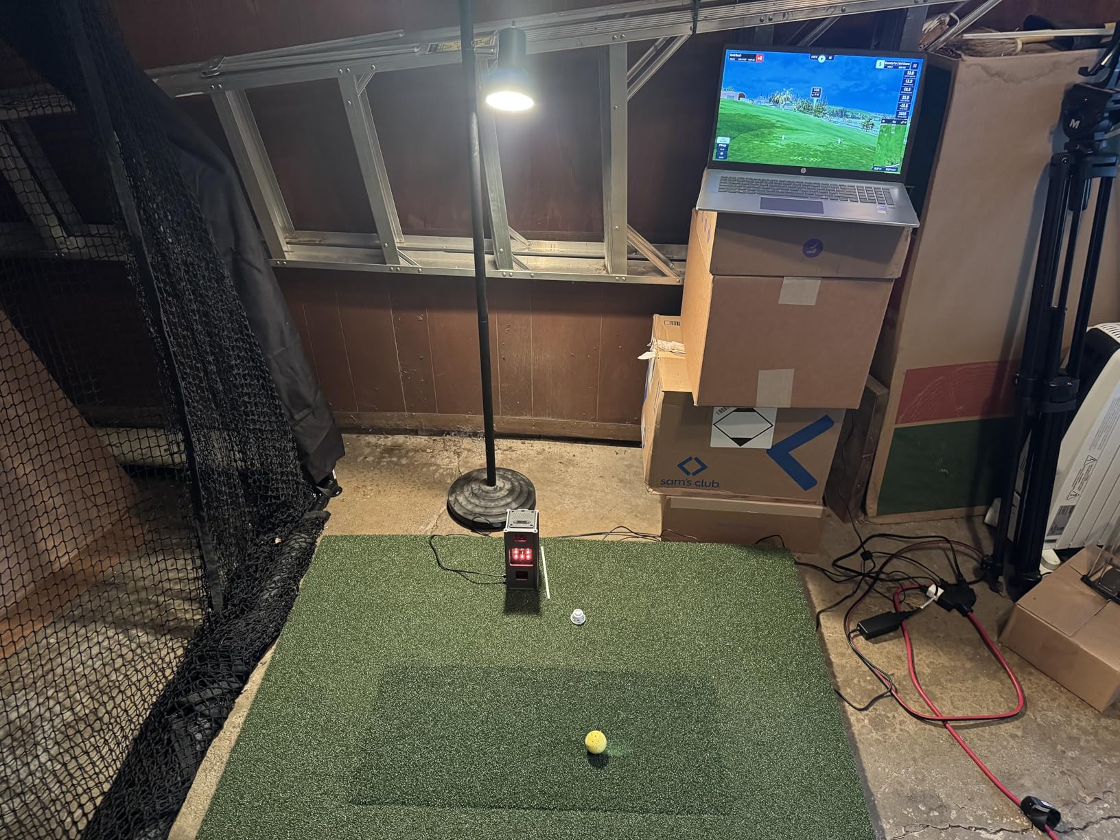 SIGPRO Softy Golf Mat - Professional-Grade Practice Mat - Realistic Fairway Feel - Real Tee Capable, Replaceable Hitting Strip, Thick Cushioning & Joint-Friendly Design customer photo 2