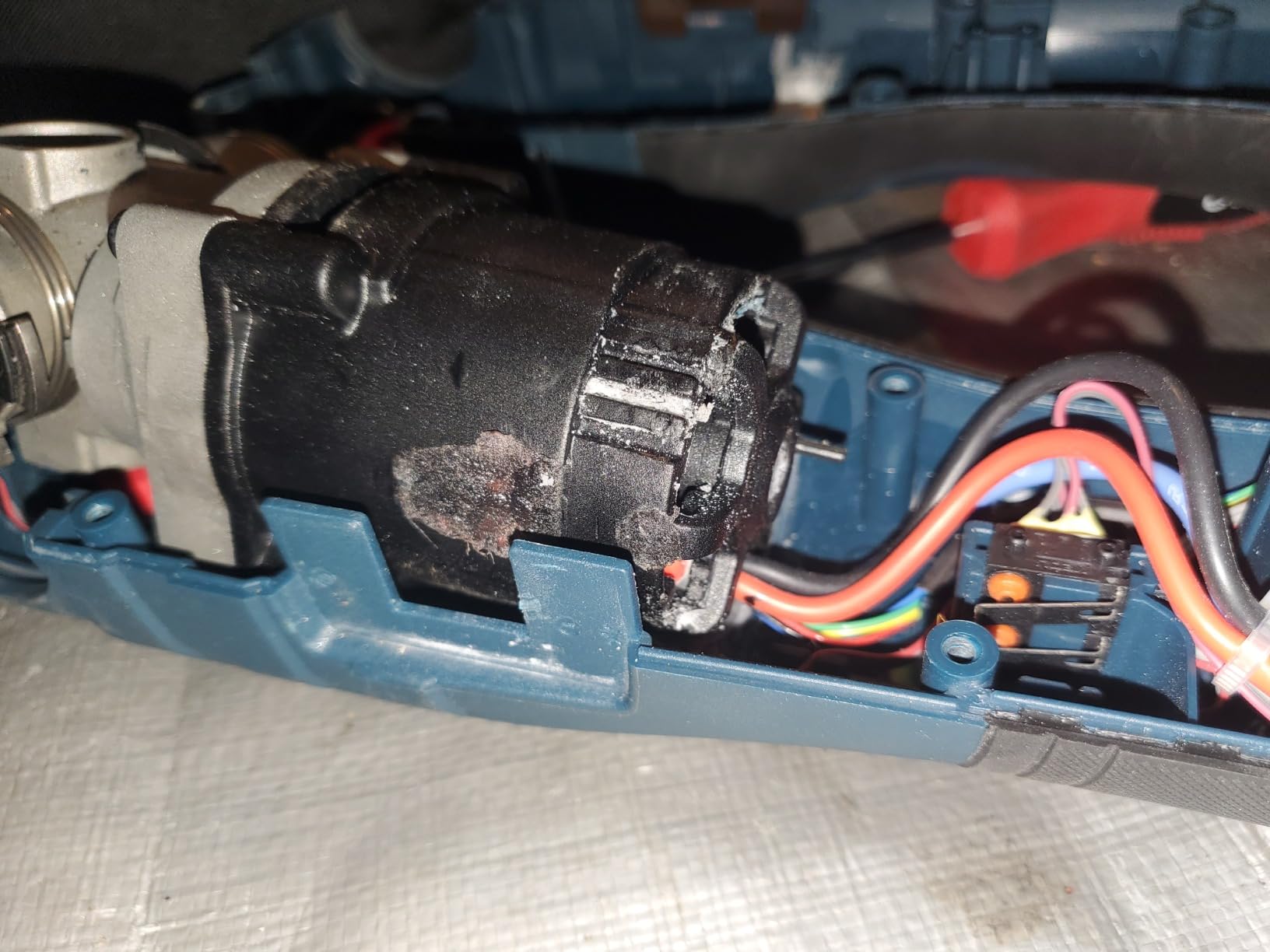 Bosch GOP18V-34N 18V Brushless StarlockPlus Oscillating Multi-Tool (Bare Tool) customer photo 2