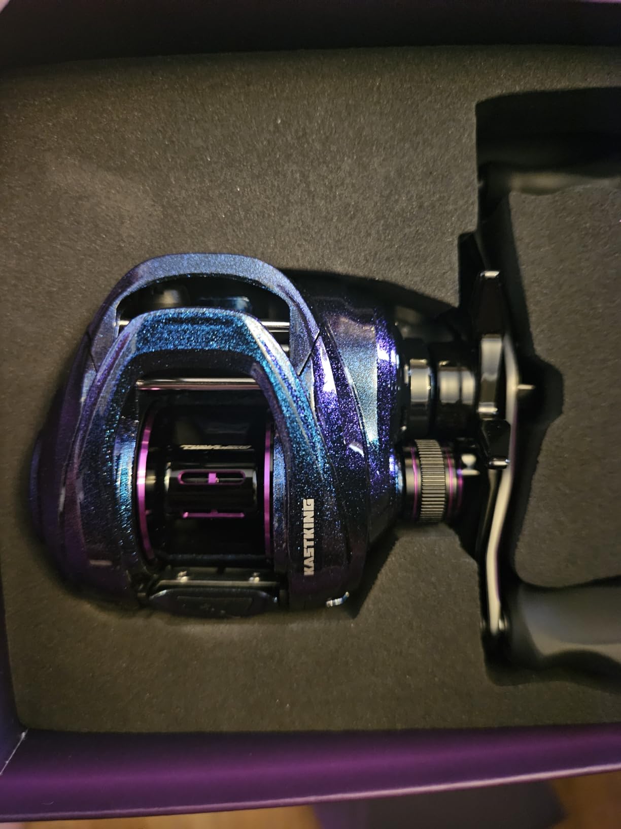KastKing Royale Legend Pro Baitcasting Reels - AutoMag Dual Braking System Fishing Reel, Arch Resistance Control, 16 Lbs Carbon Drag, 5.5oz Lightweight, 8.0:1 Gear Ratio, 11 + 1 Stainless Steel BB customer photo 2