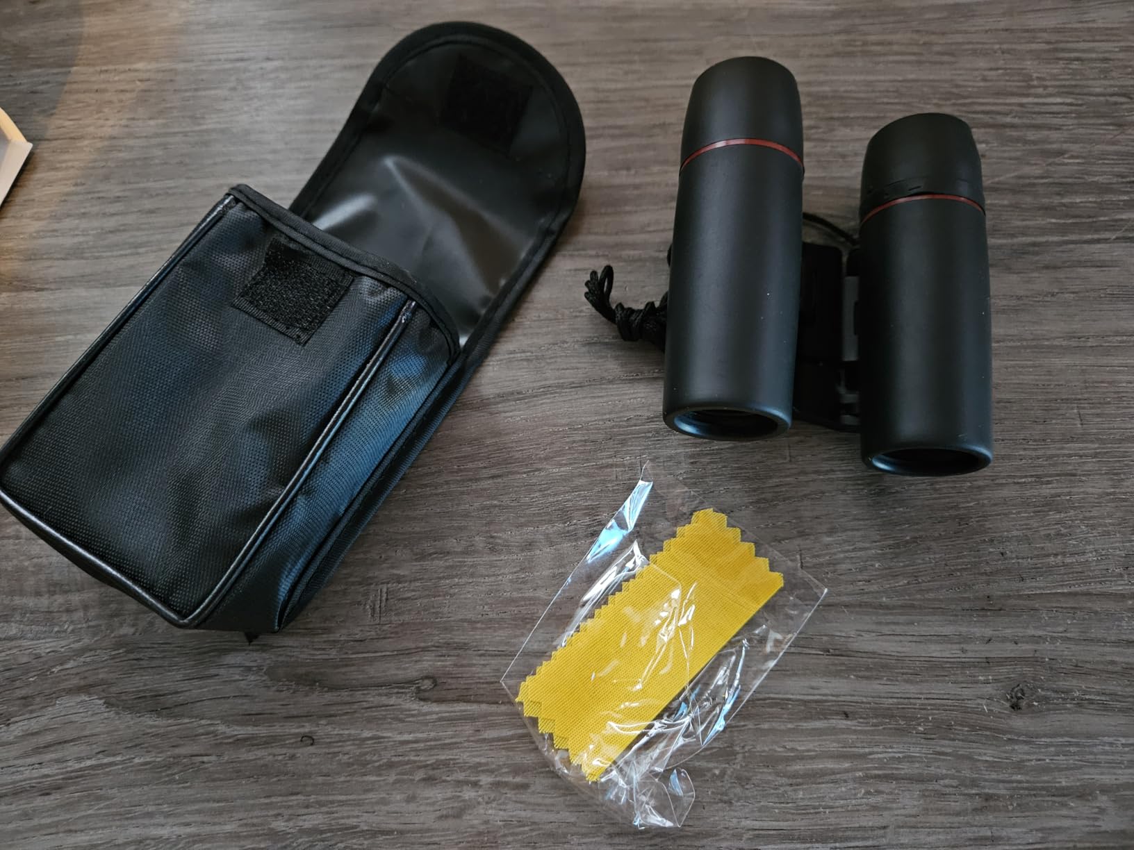 Compact Binoculars for Adults and Kids, HD Mini Portable Outdoor Binoculars Children, Pocket Lightweight Folding for Bird Watching, Hunting, Concert, Theater, Opera, Traveling, Tourism, Shows customer photo 1