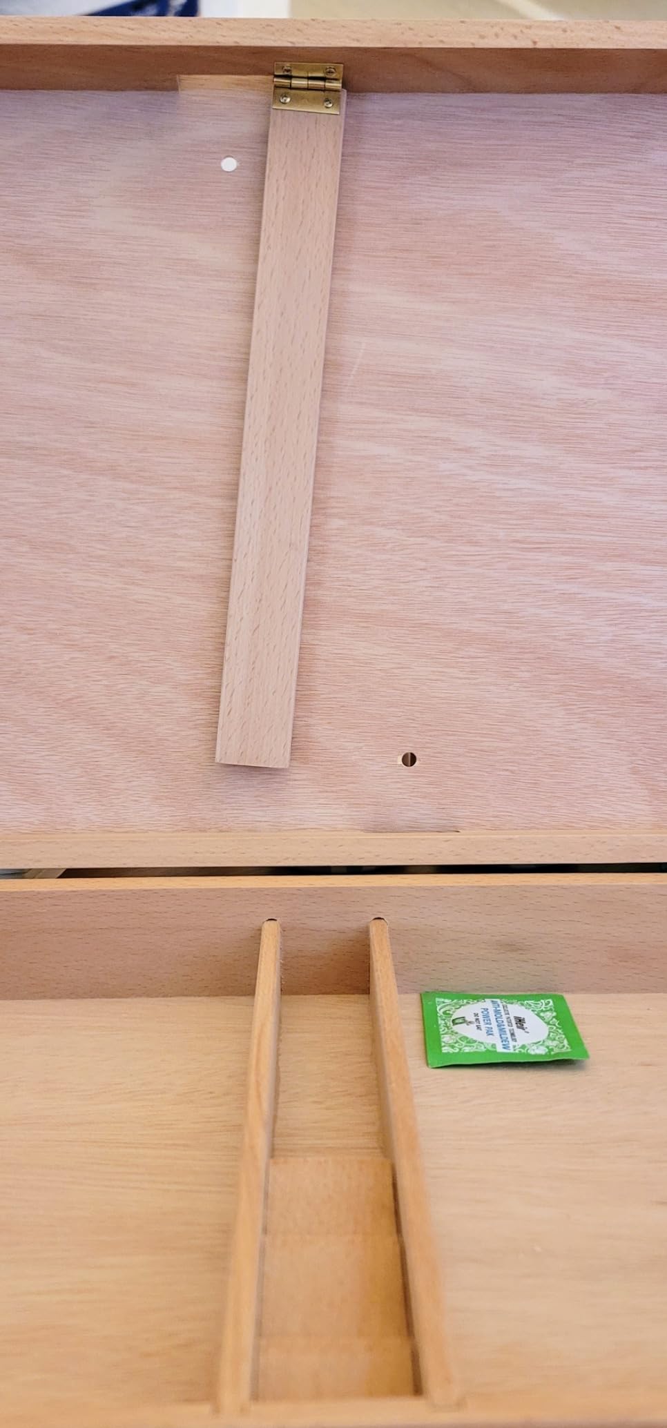MEEDEN Tabletop Easel for Painting, Beech Wood Art Easel, Portable Table Top Sketchbox for Drawing, Adjustable Artist Pochade Box for Adults Beginners customer photo 2
