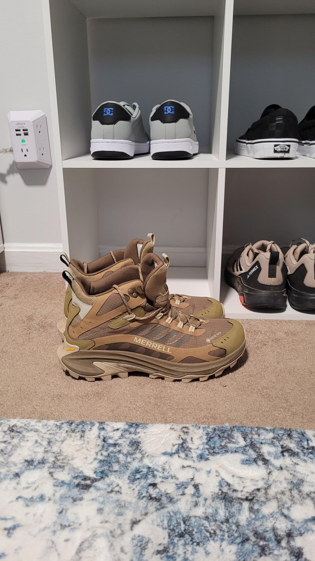 Merrell Men's Moab Speed 2 Mid GTX Hiking Boots customer photo 1