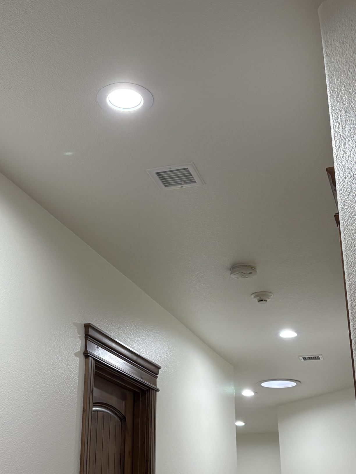 Amico Recessed Lighting 4 Inch, 12 Pack 5CCT Flat LED Can Lights, White | Flat Trim, Dimmable, 7W=60W, 700LM, 2700K/3000K/4000K/5000K/6000K Selectable, Easy Install, IC & Damp Rated, ETL & FCC customer photo 1