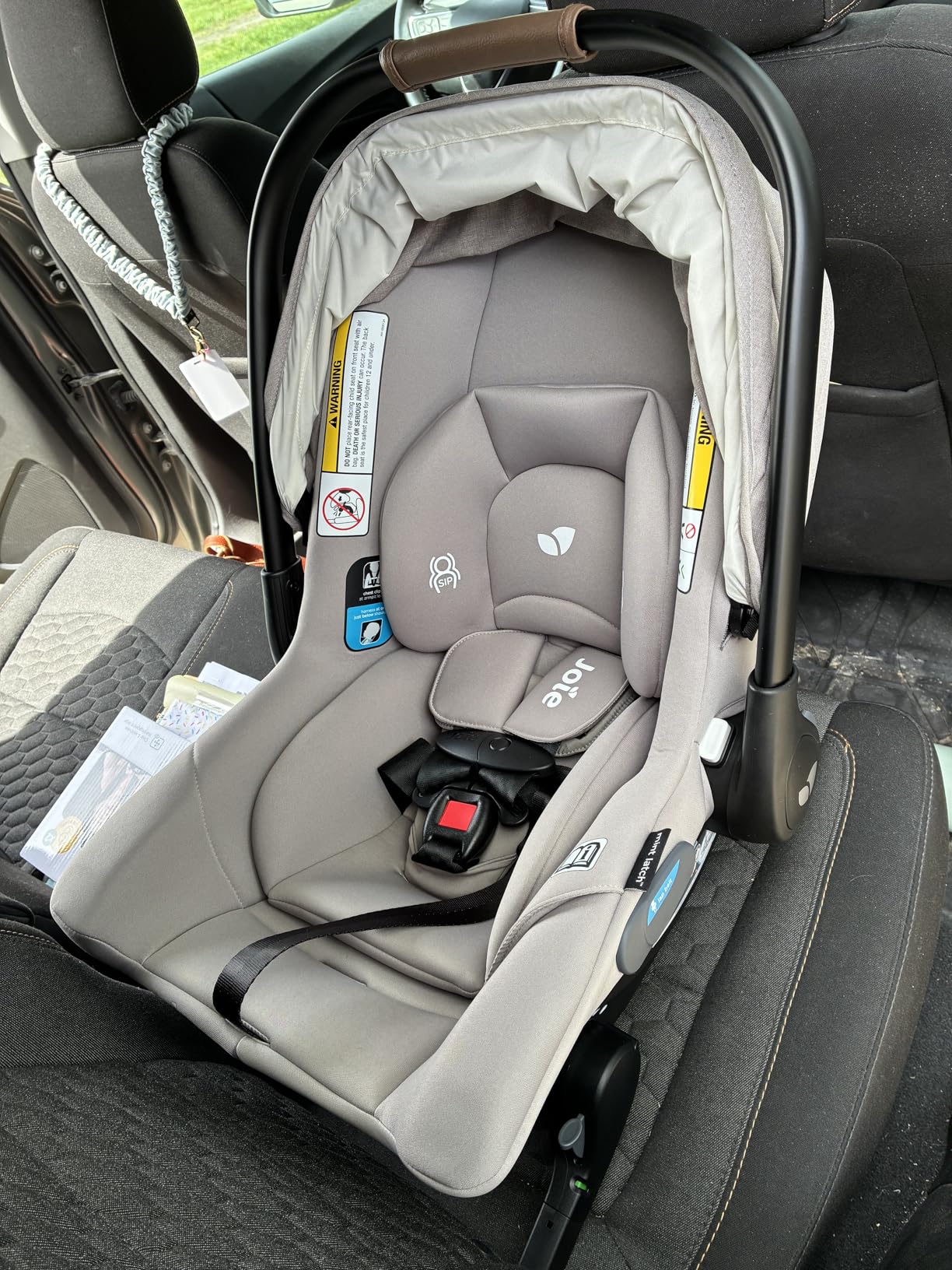 Joie Baby Mint Latch Baseless Infant Car Seat - Lightweight, Built-in Rigid Lower Anchor Attachments and Side-Impact Protection (Shale Dark) customer photo 2