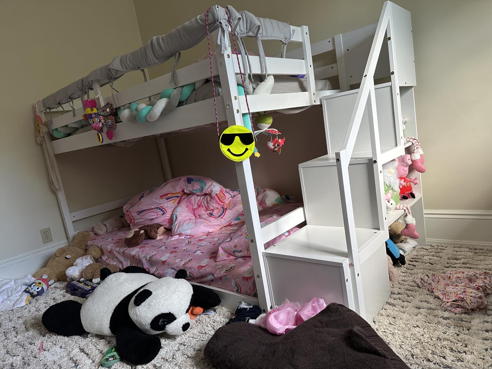 Giantex Twin Over Full Bunk Bed with Stairs, Solid Wood Floor Bunk Bed with Storage Staircase & Full-Length Guardrails, Low Bunk Bed for Kids, Teens, Adults, Dorm, Small Space, White customer photo 1