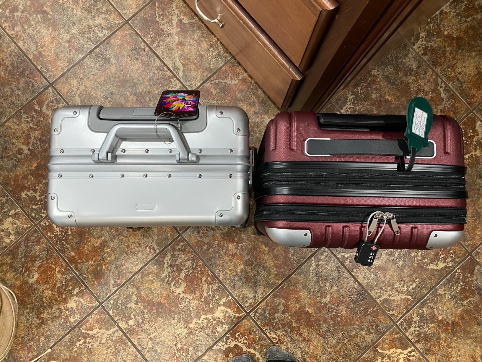 20 Inch All Aluminum Carry On Luggage, Spinner Wheels, Zipperless Suitcase customer photo 2