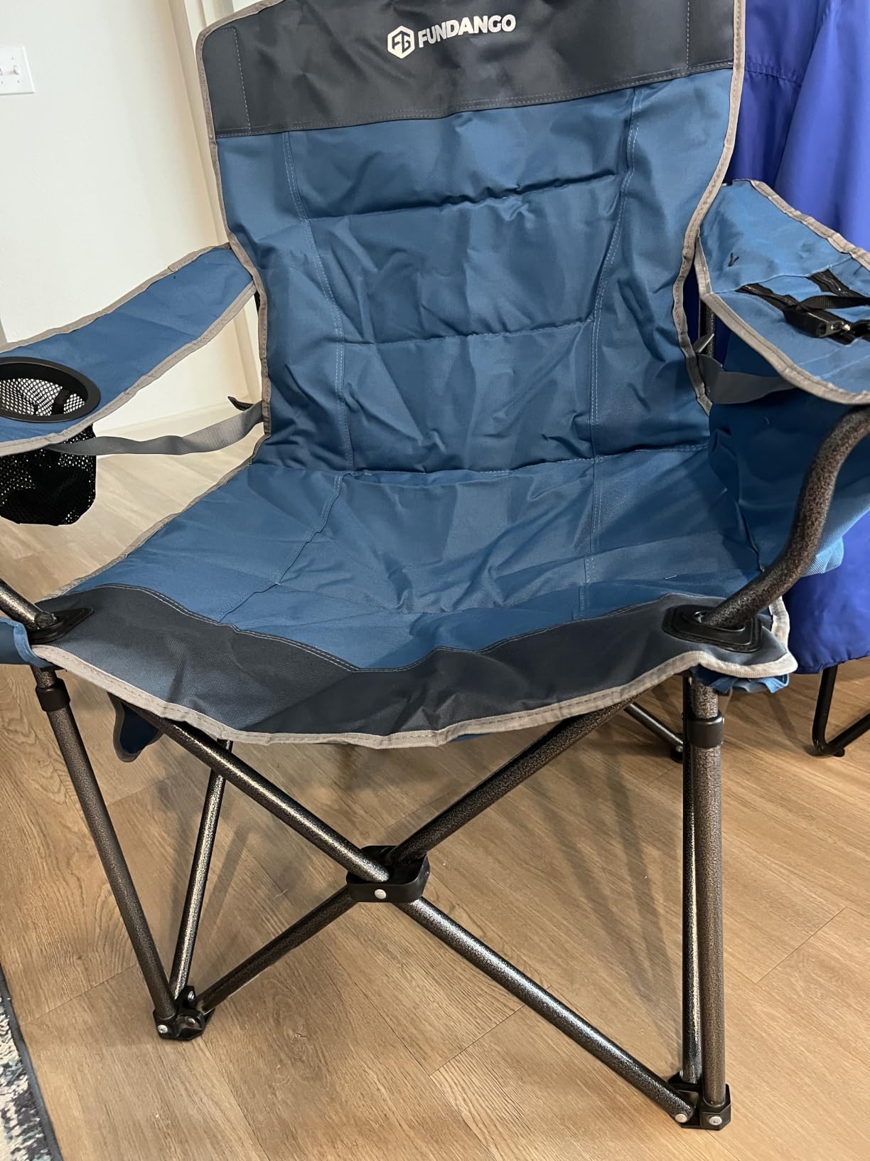 FUNDANGO Oversized Camping Chair for Adults, Heavy Duty Portable Foldable Lawn Chair with Padded Seat & Back, Lumbar Support, 4-can Cooler & Cup Holder, Carry Bag Included customer photo 1