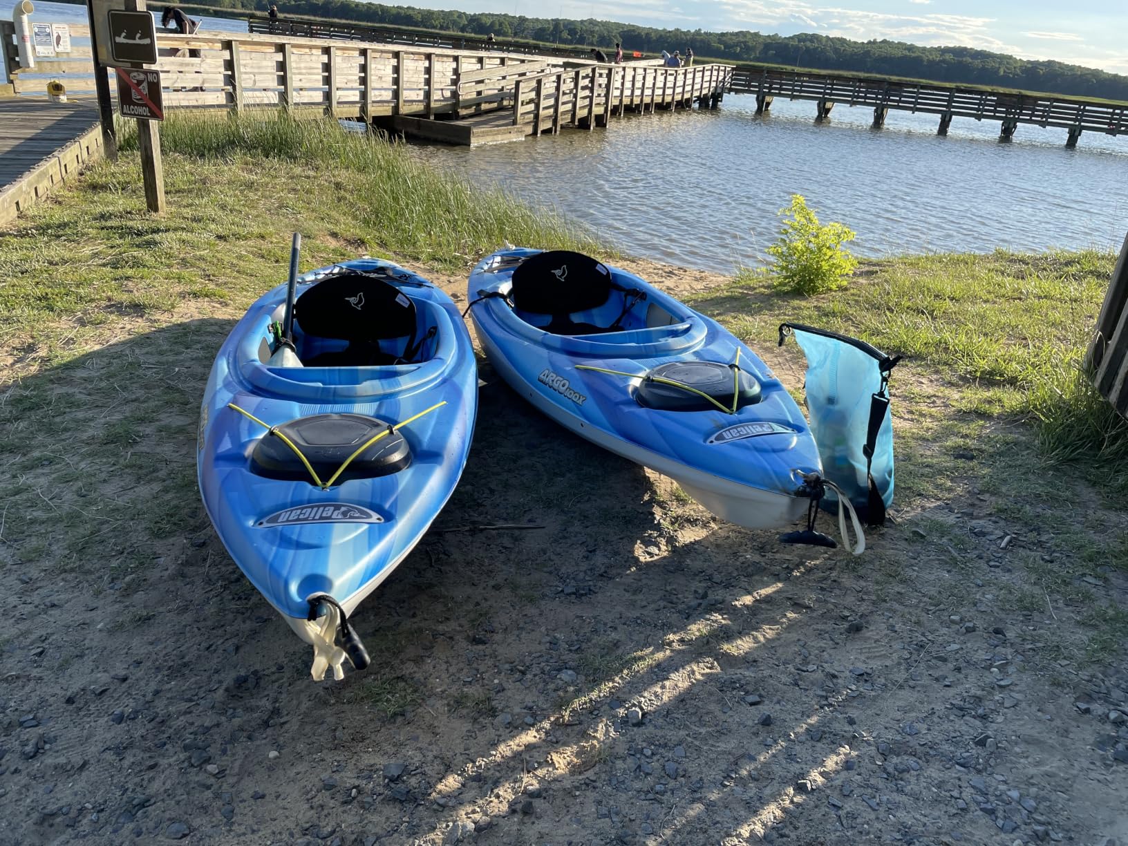 Pelican Argo 100X - Recreational Sit in Kayak - Lightweight Patented Ram-X™ Material - Ergoform™ Seating System - 10 ft customer photo 1