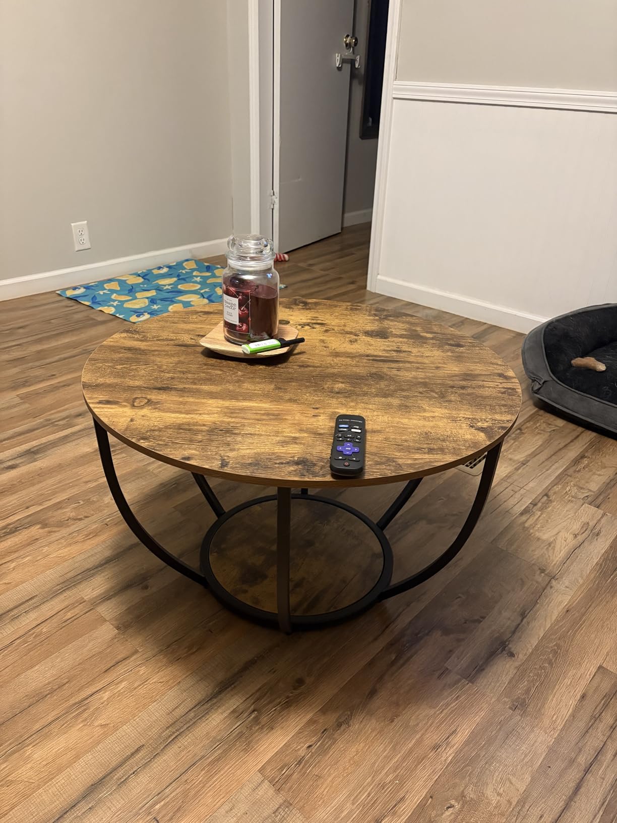 HOMERECOMMEND Round Coffee Table, Accent Center Table for Living Room, Black | Wooden 2-Tier Circle Coffee Tables with Storage Shelves, Sofa Table for Home Office customer photo 2