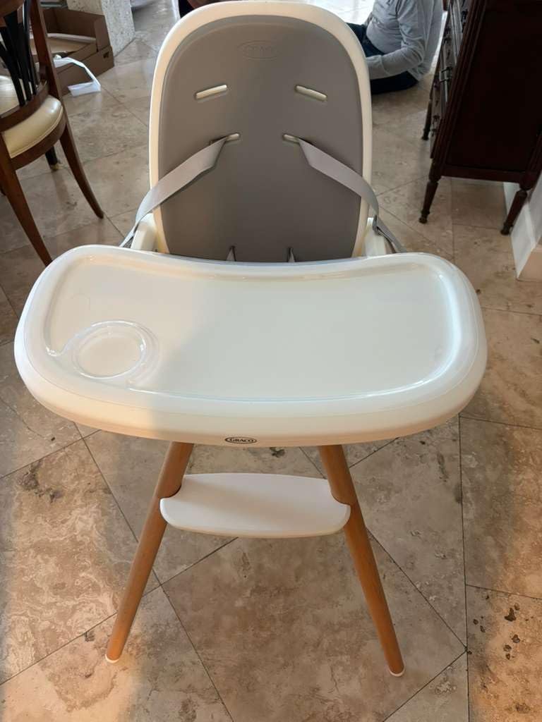 Graco Table2Table Lux Highchair, 6 Growing Stages from Infant High Chair to Big Kid Chair and Table, Rhodes customer photo 1
