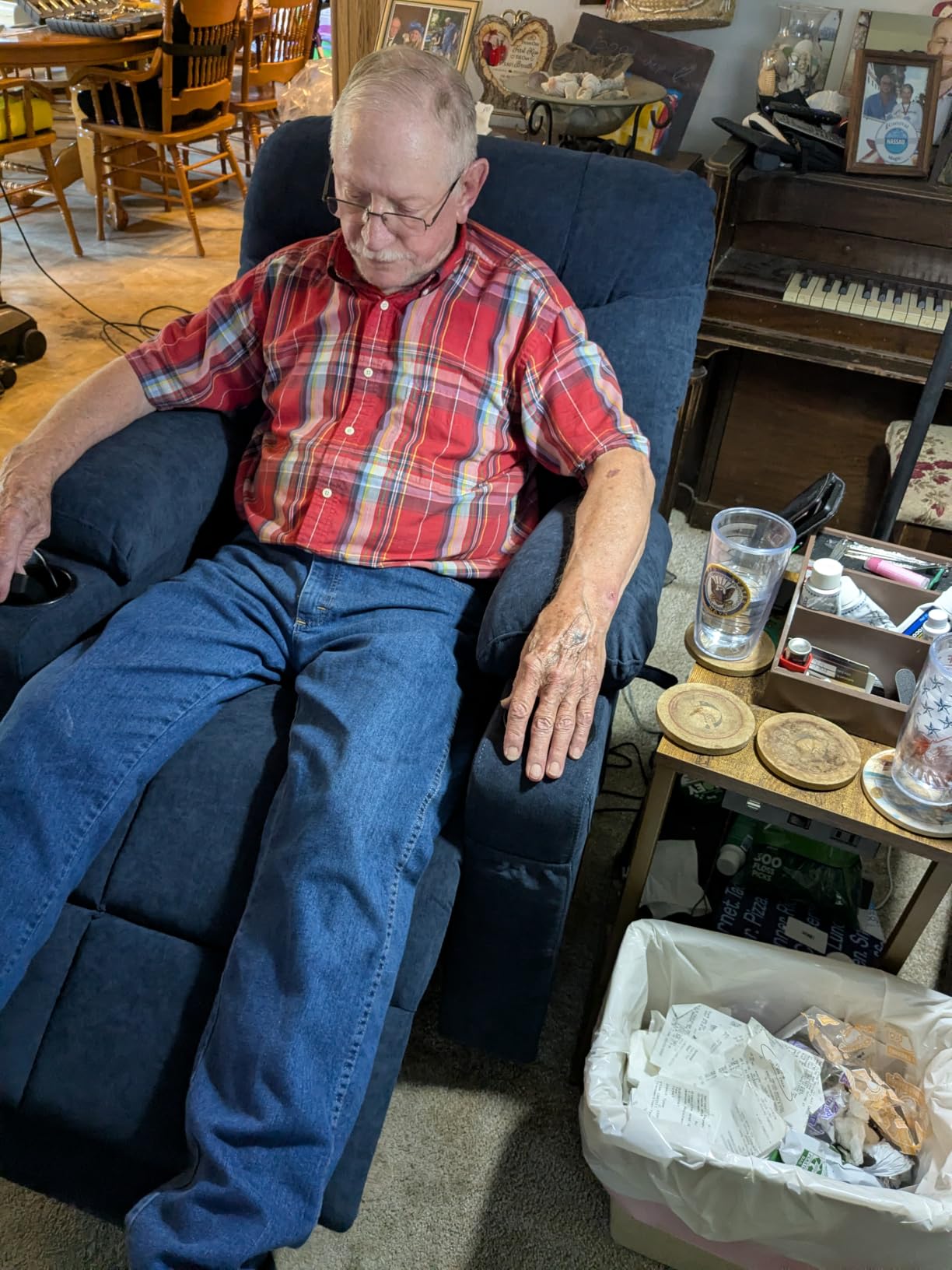 MCombo Power Lift Recliner Chair with Extended Footrest for Elderly People, Fabric 7283 (Brown, Large) customer photo 1