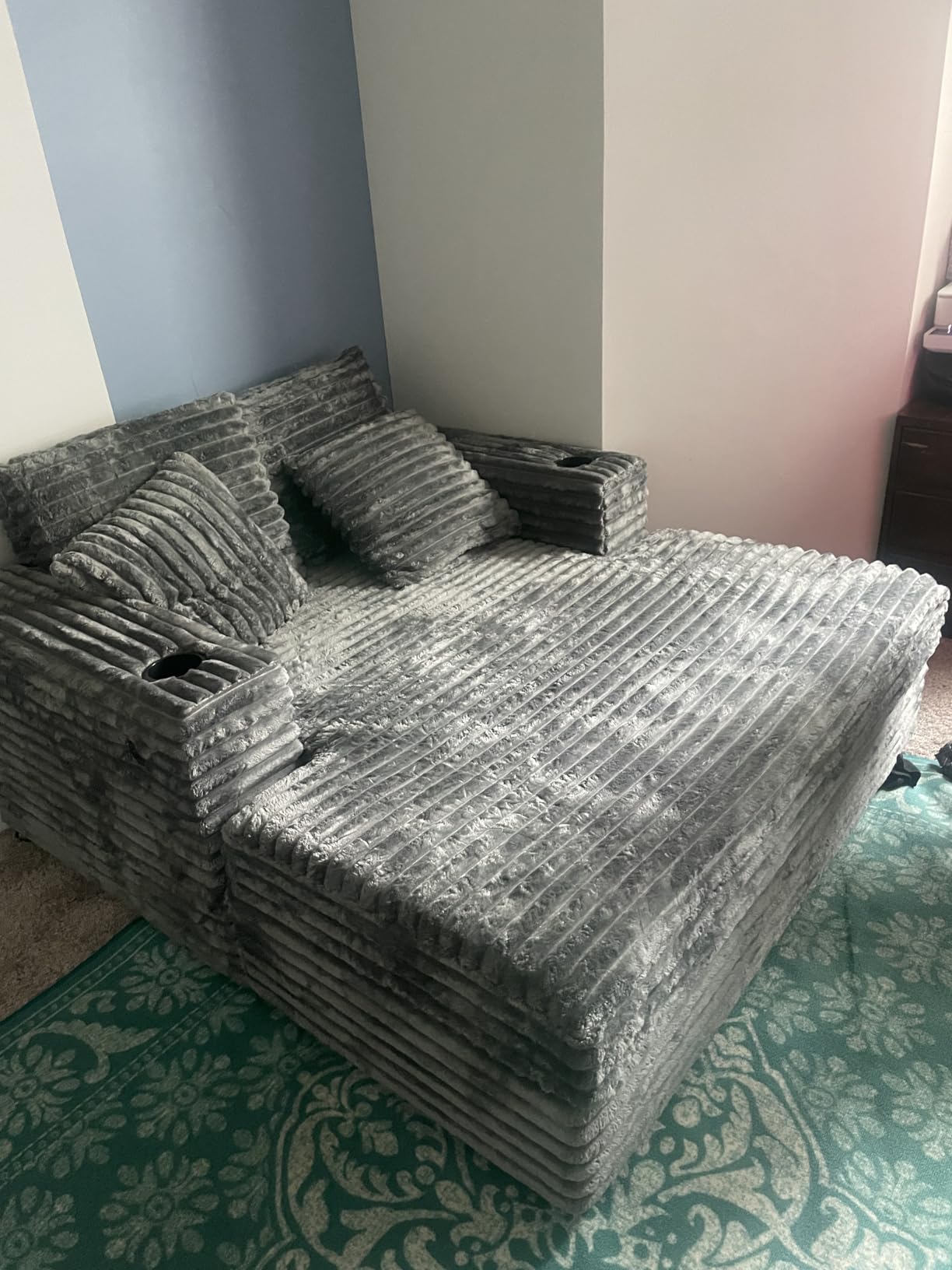 GarveeHome 60-inch Oversized Chaise Lounge Chair Indoor, Comfy Corduroy Lounge Sofa with Charging Station, Cup Holders & Throw Pillows, Cozy Sleeper Couch for Living Room Apartments, Grey customer photo 2