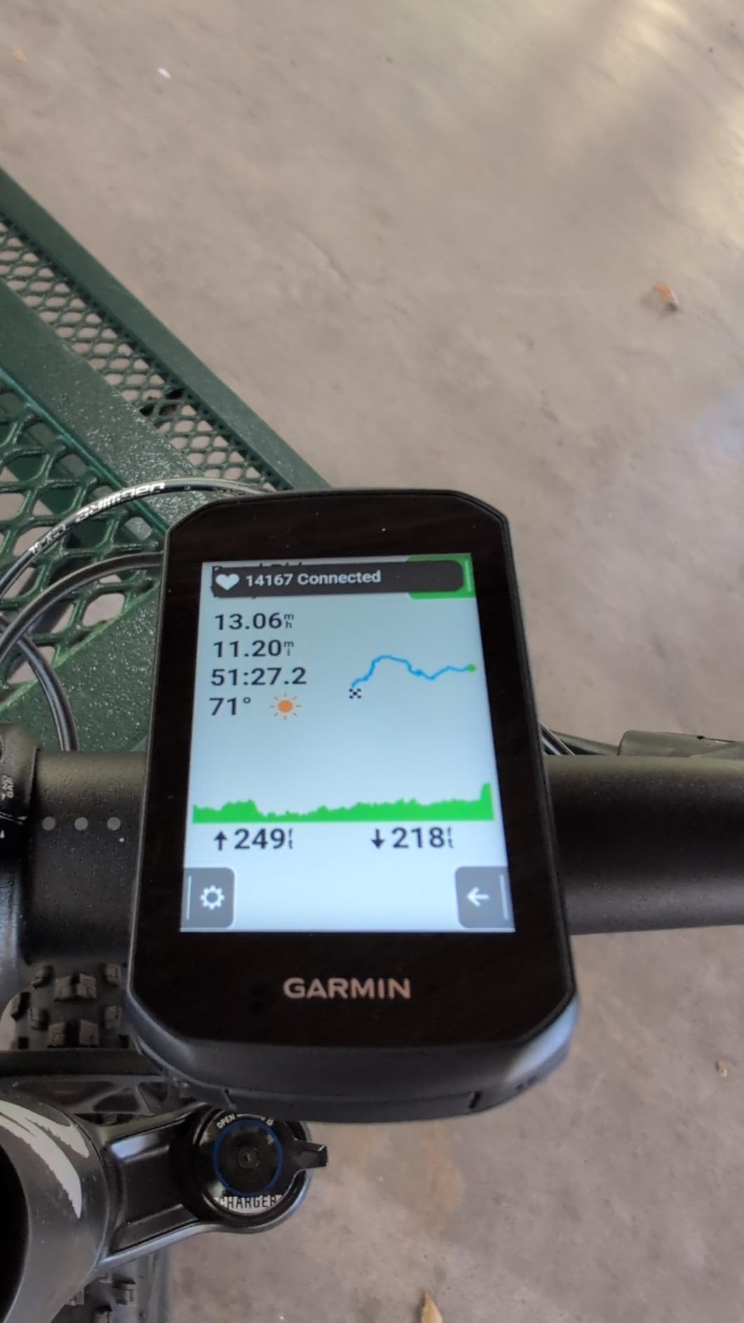 Garmin Edge 550, Compact GPS Cycling Computer | Vivid Color Display, Button Controls, Advanced Training & Performance Insights customer photo 2
