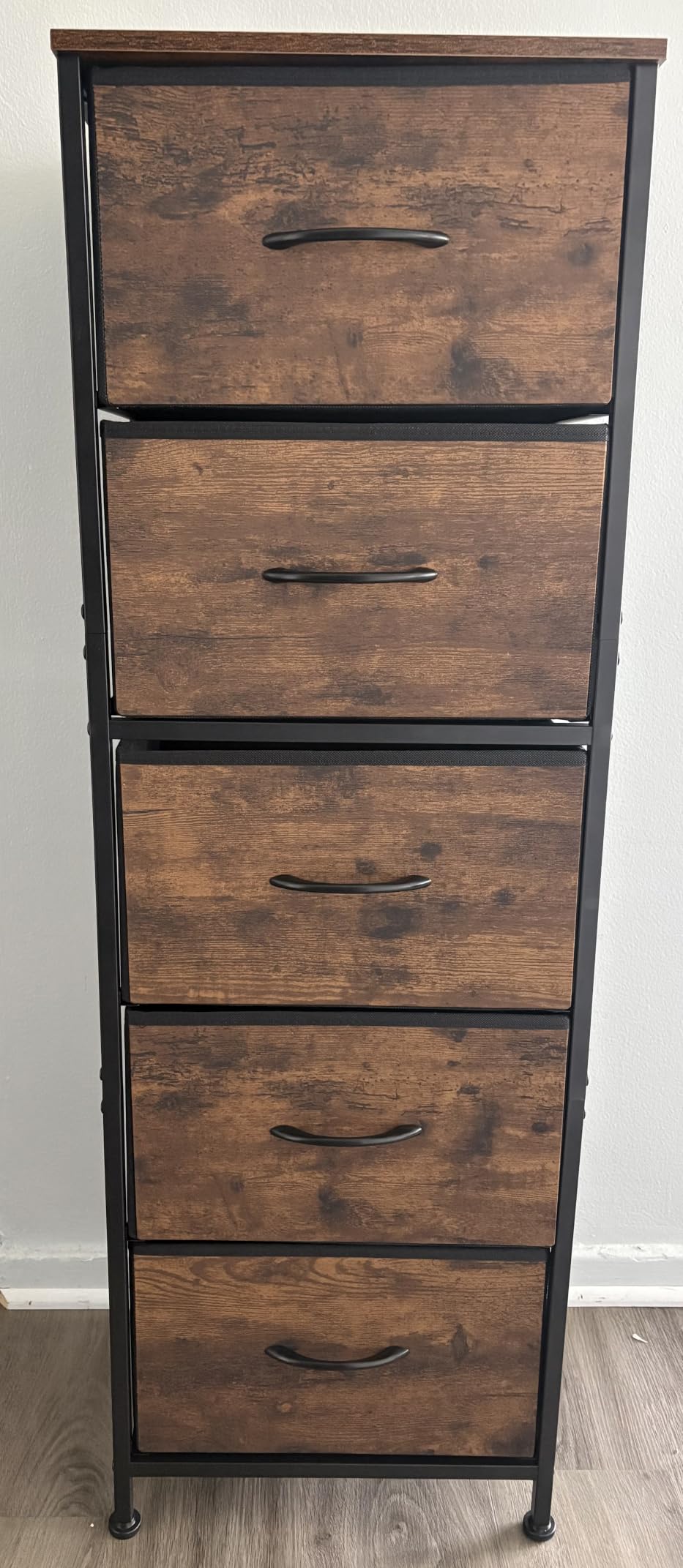 Sweetcrispy Dresser for Bedroom, 4 Drawer Storage Cabinet, Tall Nightstand | Small Fabric White Dresser for Closet, Chest of Drawers, Closet Organizer, Home Furniture, Sturdy Frame customer photo 2