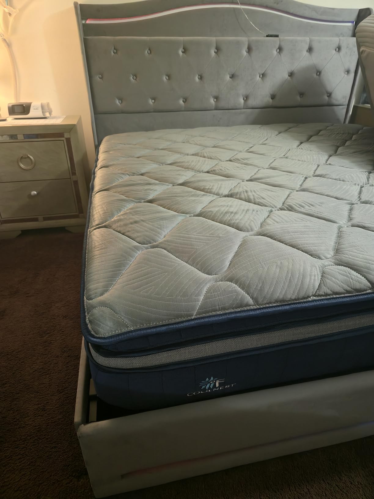 Sweetnight CoolNest 14 Inch Queen Mattress, Hybrid Queen Size Mattresses with DuoSense Pillow Top & Memory Foam for Feels up to 8 Degrees Cooler, Medium Firm customer photo 1