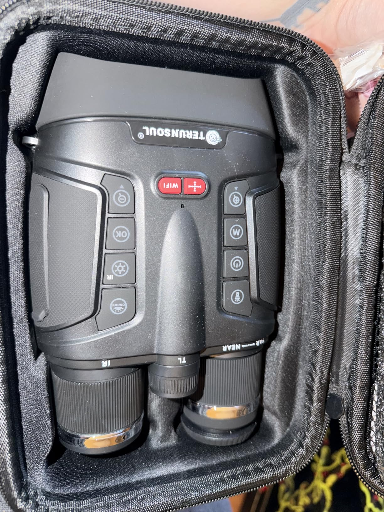 Night Vision Goggles - Smart APP 4K Night Vision Binoculars, 10000mAh Battery, 128GB Card for Photo and Video, 3'' UHD Screen & 8X Zoom Binoculars for Camping, Hunting, Security (Black) customer photo 1