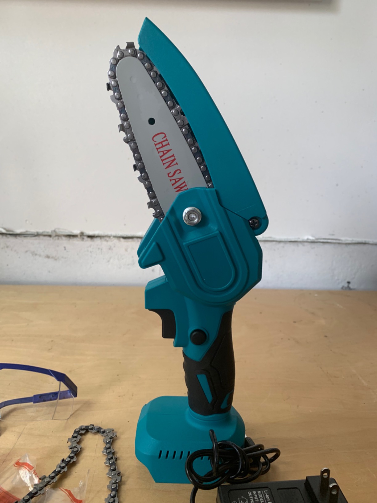 20000 RPM Electric Weed Wacker with Wheel, 12